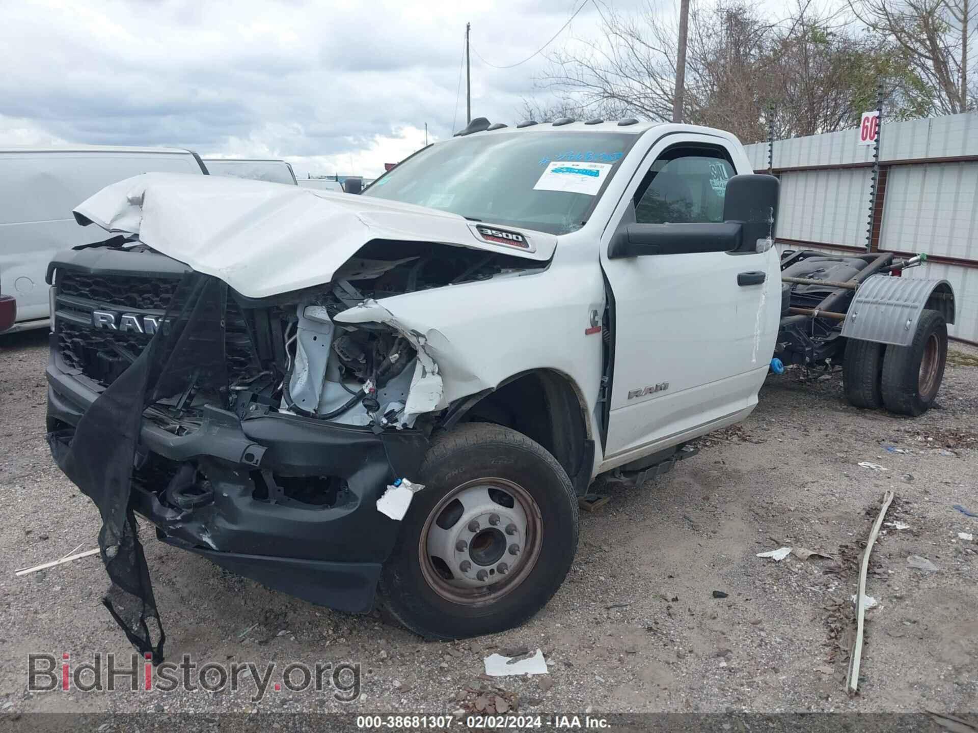 2022 RAM 3500 CHASSIS - VIN: 3C7WRSBL0NG295979 - Фото 2