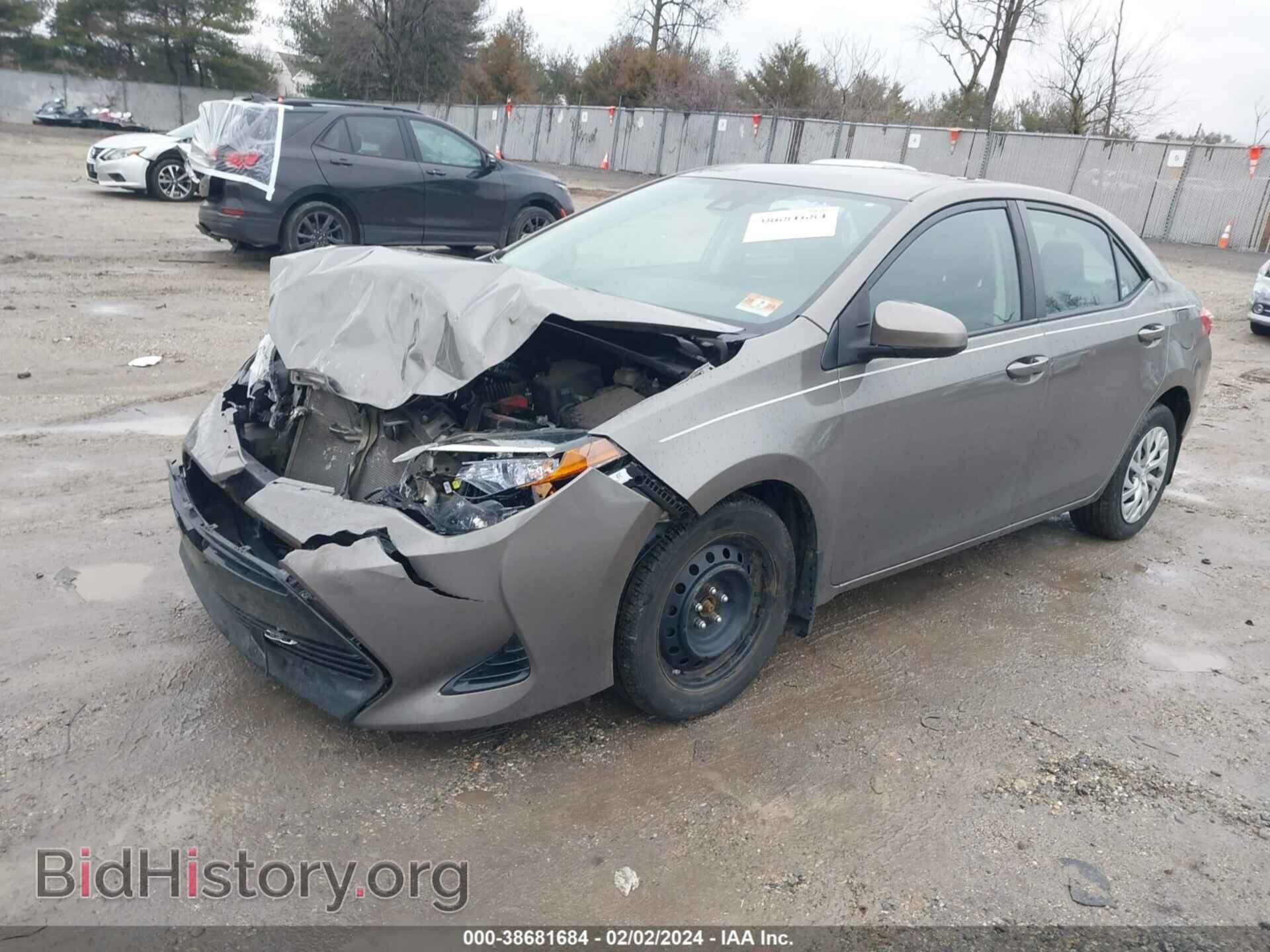 2017 TOYOTA COROLLA - VIN: 2T1BURHE8HC840854 - Фото 2