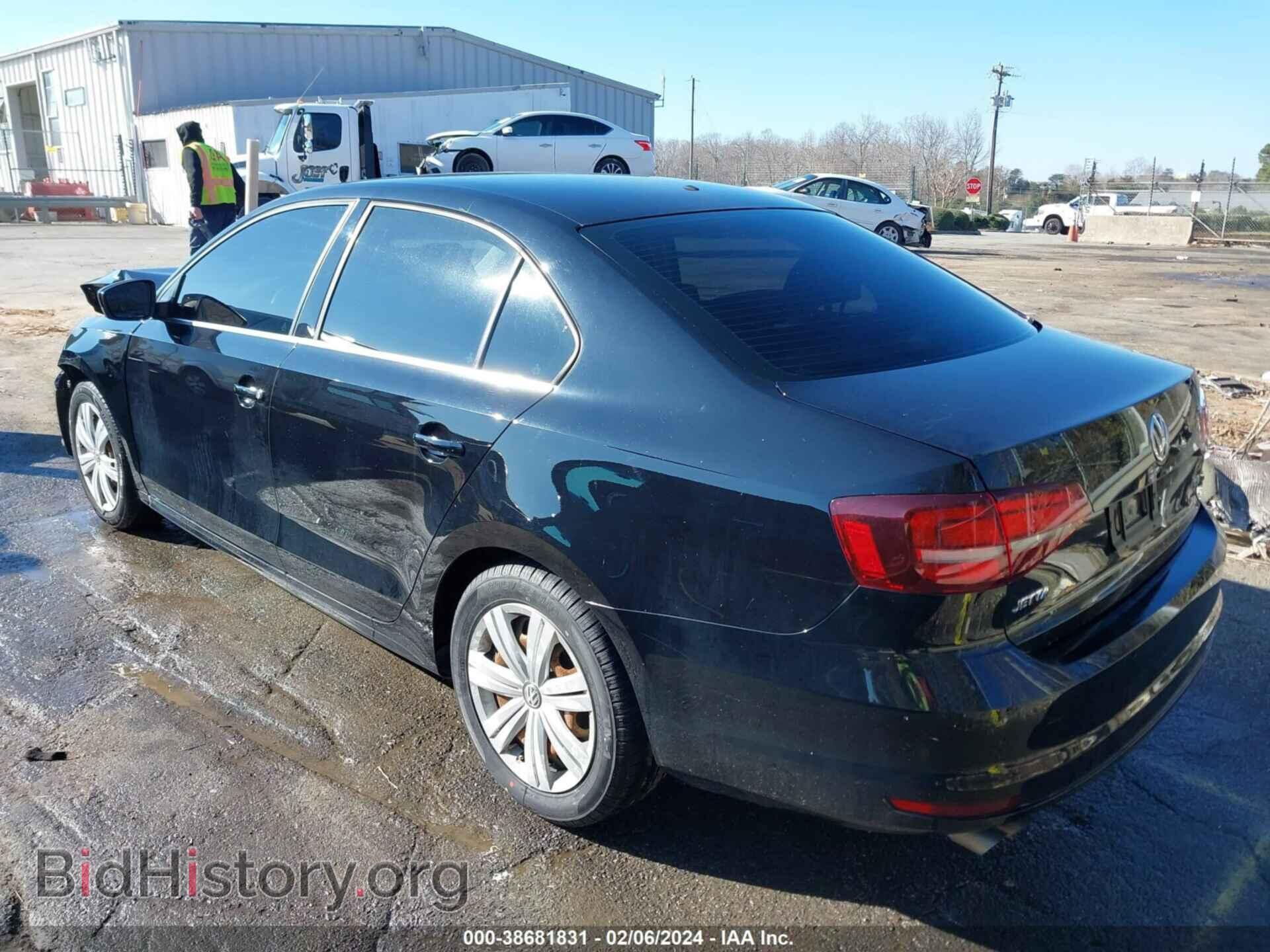 2017 VOLKSWAGEN JETTA - VIN: 3VW2B7AJ2HM376255 - Фото 3