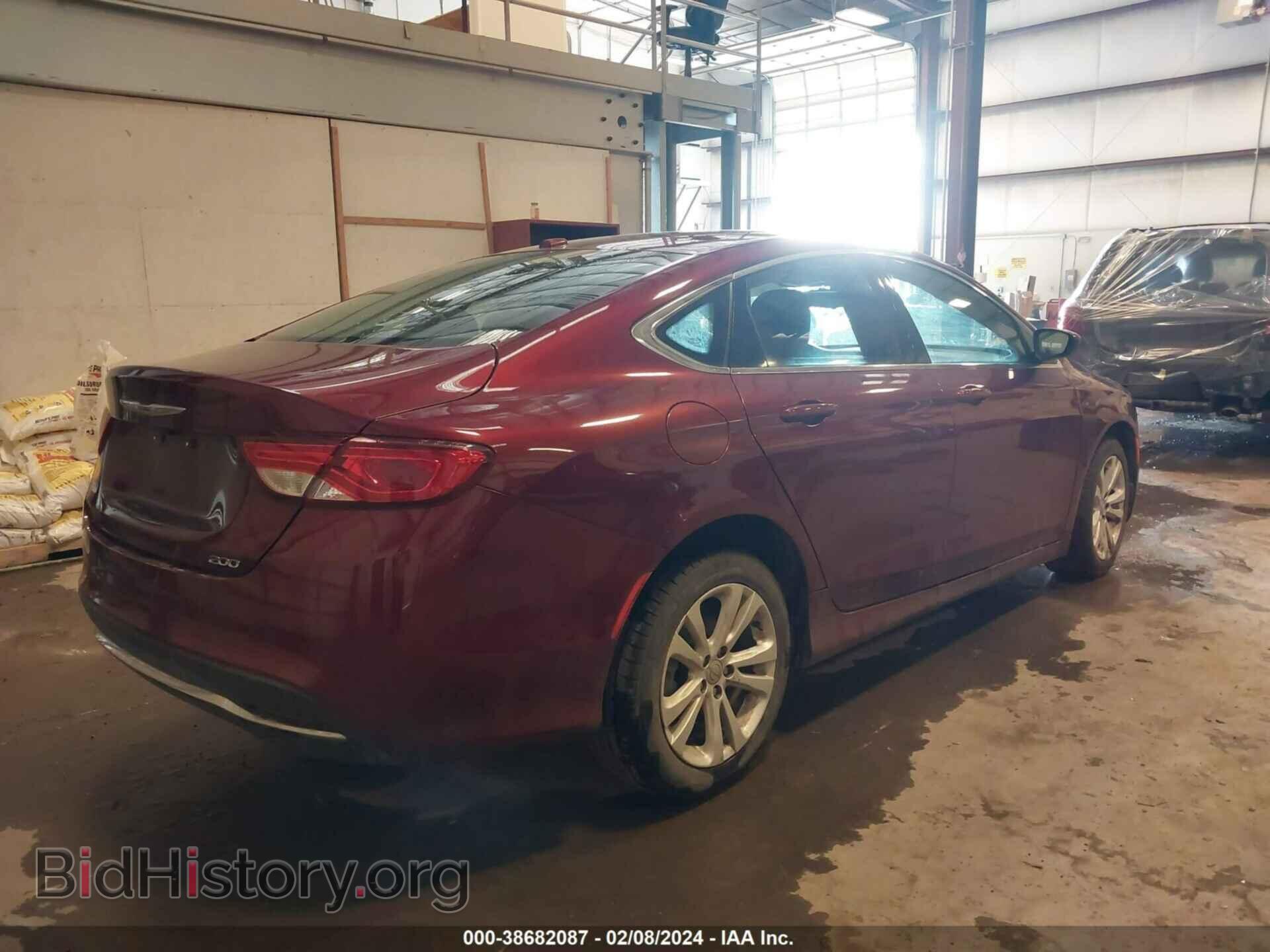 2015 CHRYSLER 200 - VIN: 1C3CCCAB2FN702052 - Фото 4