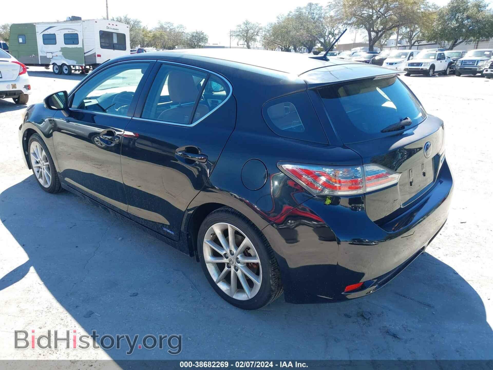 2011 LEXUS CT 200H - VIN: JTHKD5BH9B2004602 - Фото 3