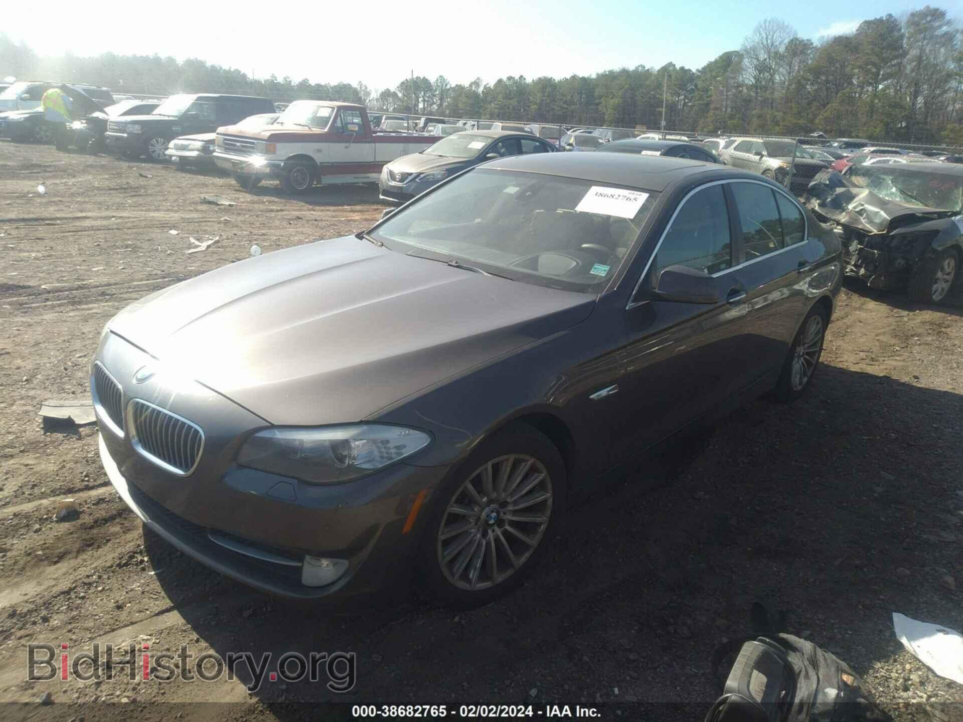 2011 BMW 535I - VIN: WBAFR7C56BC800686 - Фото 2