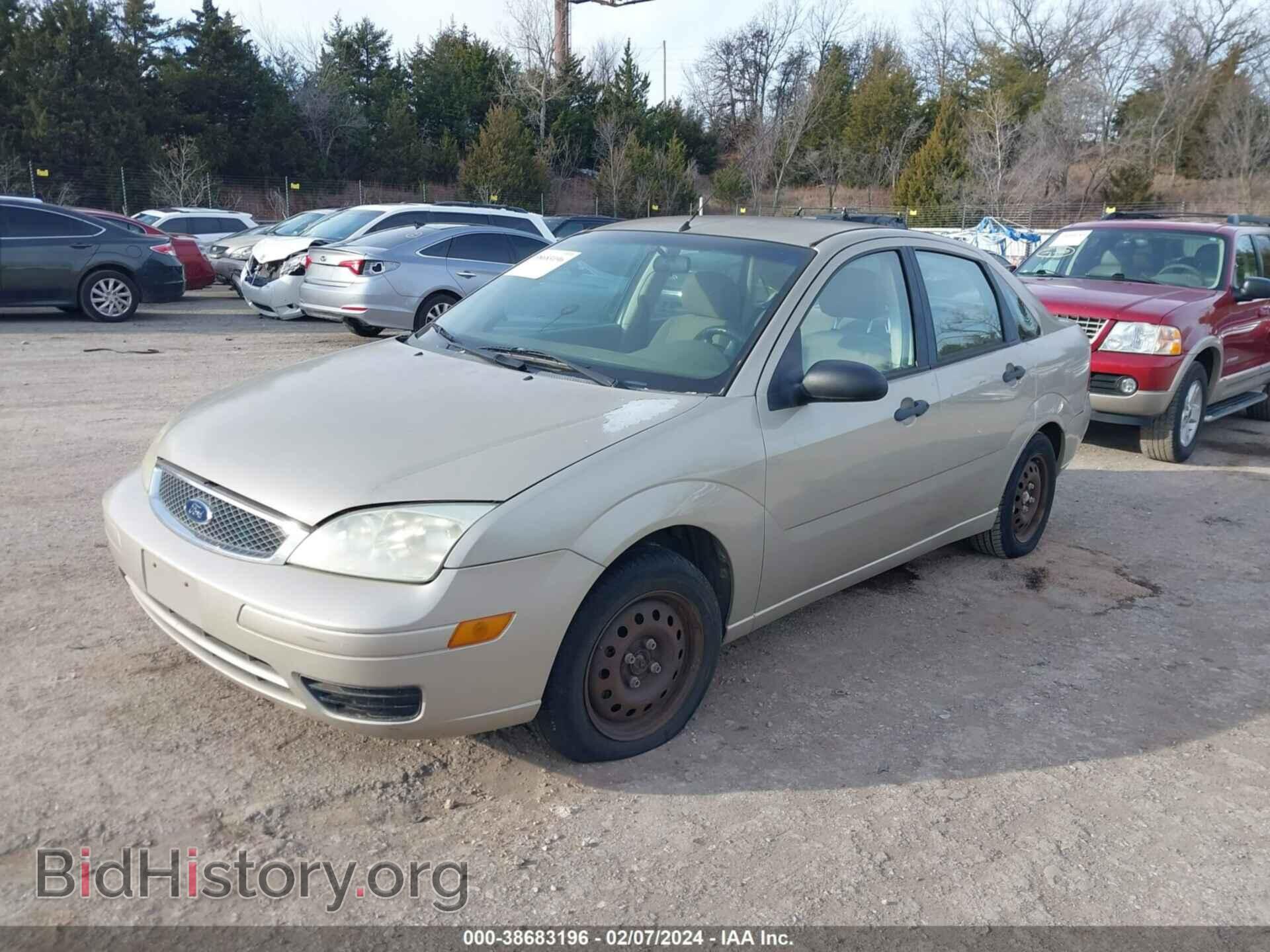 2007 FORD FOCUS - VIN: 1FAFP34N47W168380 - Фото 2