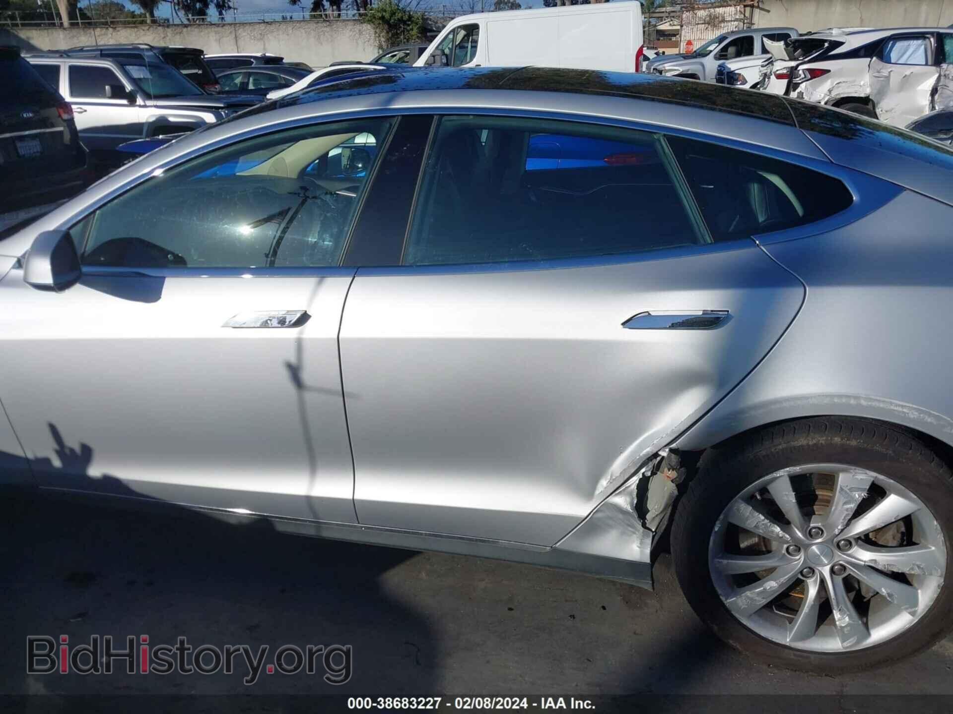 2014 TESLA MODEL S - VIN: 5YJSA1H14EFP53810 - Photo 14