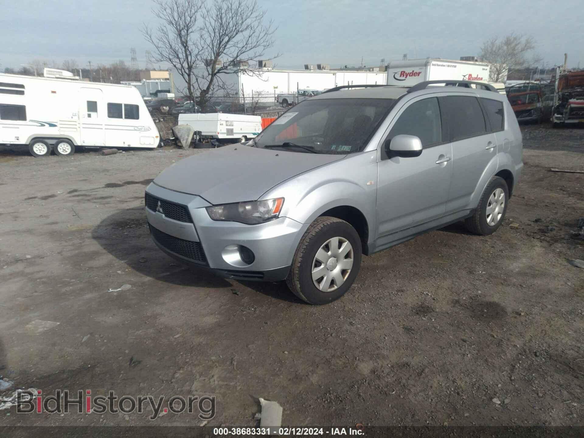 2011 MITSUBISHI OUTLANDER - VIN: JA4AS2AW1BU030644 - Фото 2