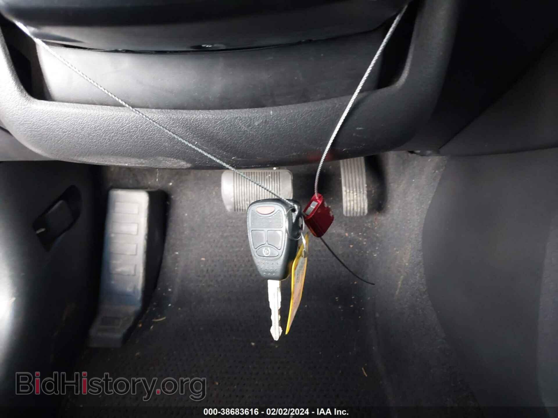2011 JEEP COMPASS - VIN: 1J4NF5FB1BD229951 - Фото 11