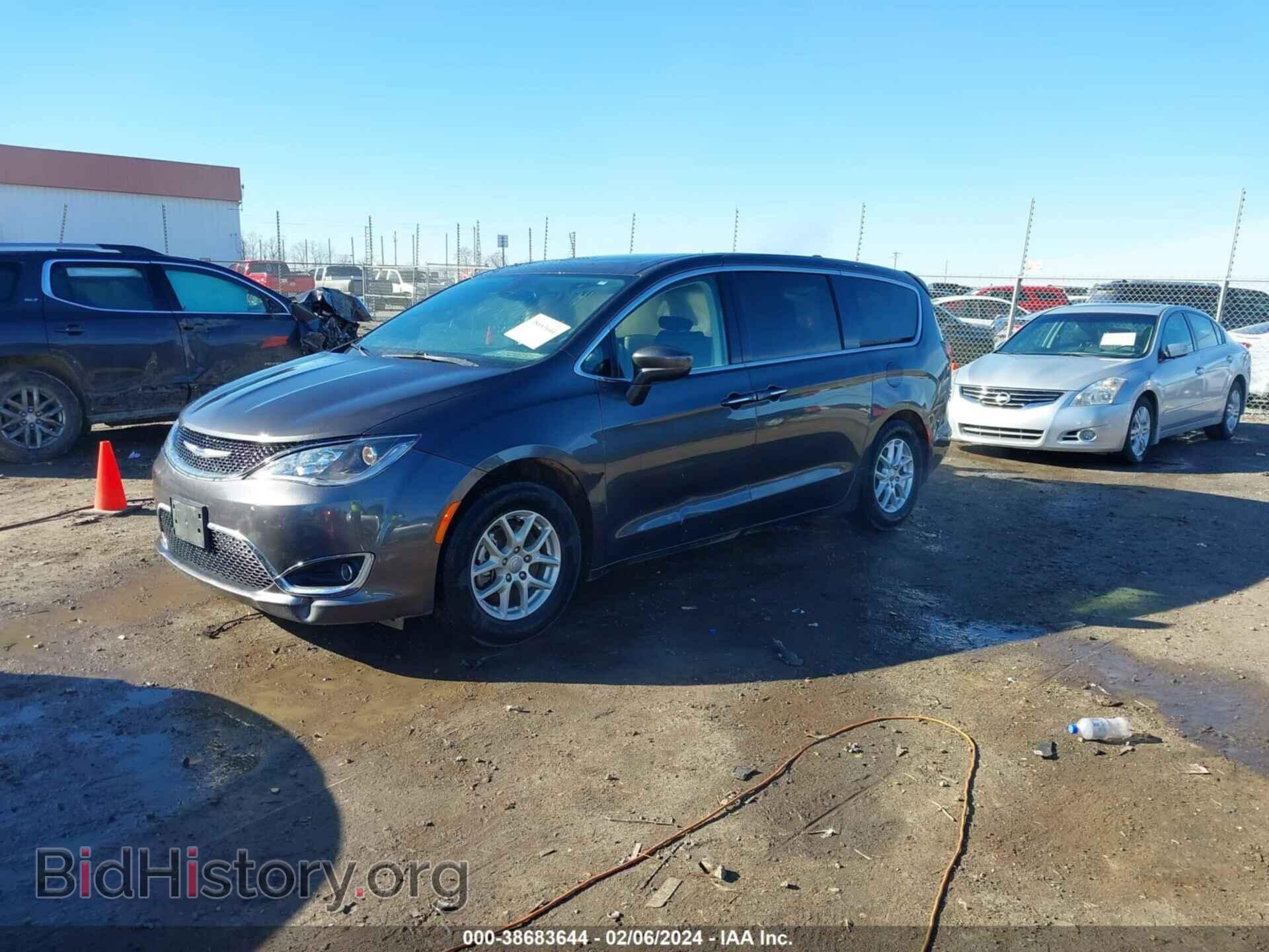 2020 CHRYSLER PACIFICA - VIN: 2C4RC1FG8LR158671 - Photo 2