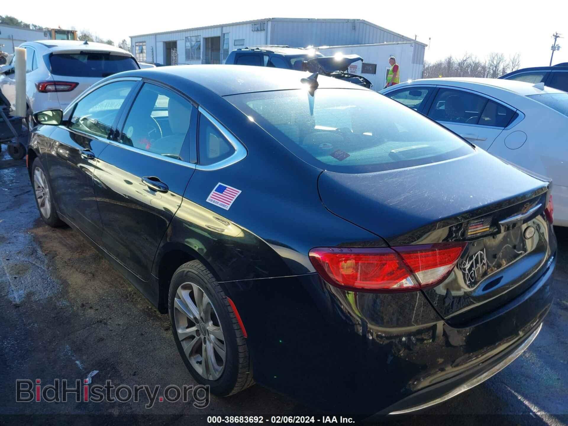 2016 CHRYSLER 200 - VIN: 1C3CCCAB6GN191057 - Фото 3