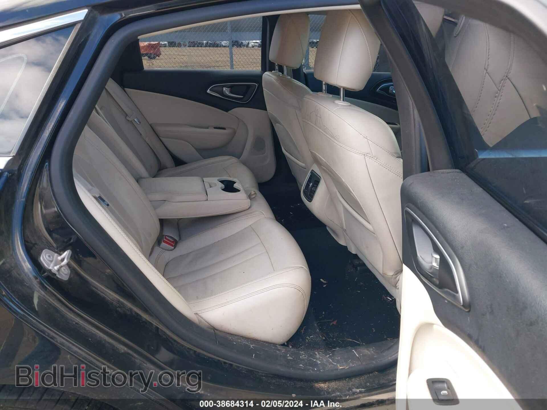2015 CHRYSLER 200 - VIN: 1C3CCCCB7FN742575 - Фото 8