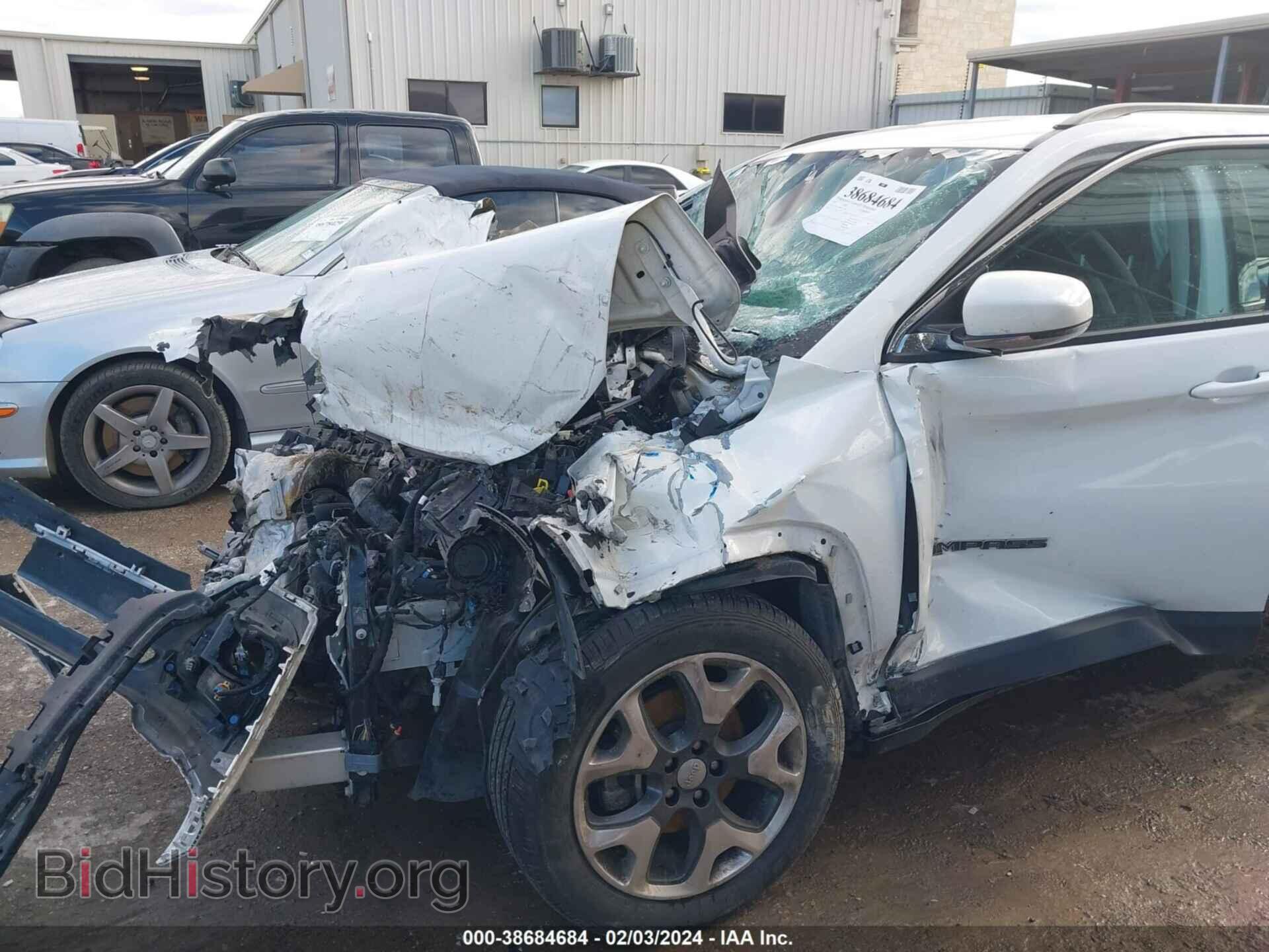 2019 JEEP COMPASS - VIN: 3C4NJCCB0KT772585 - Фото 6
