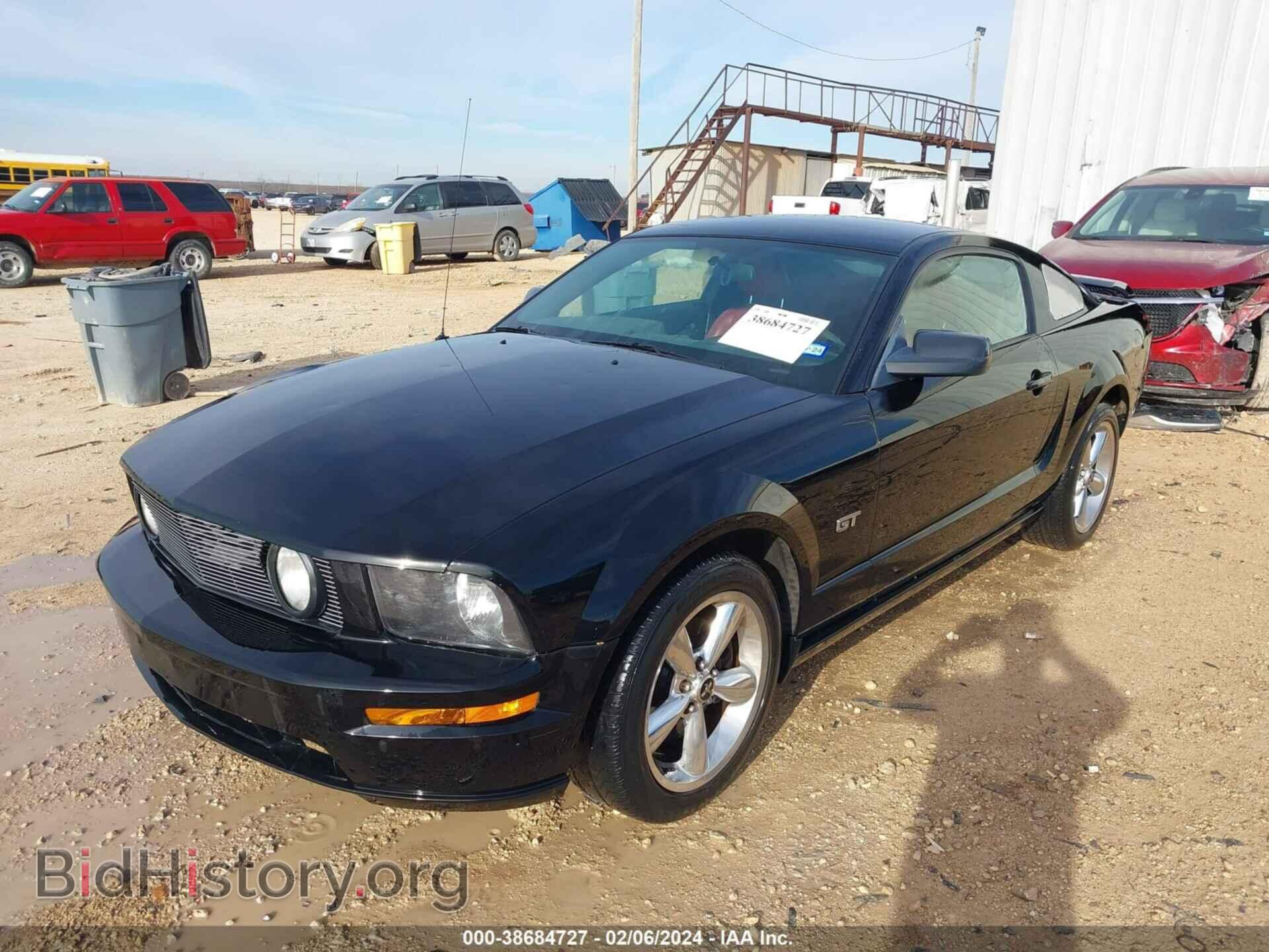 2006 FORD MUSTANG - VIN: 1ZVFT82H765207108 - Фото 2