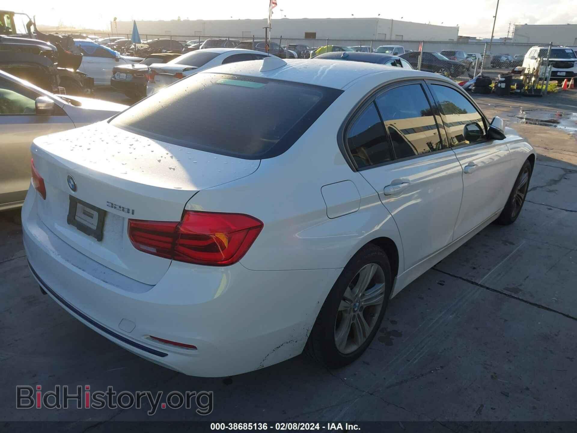 2016 BMW 328I - VIN: WBA8E9G52GNU30097 - Фото 4