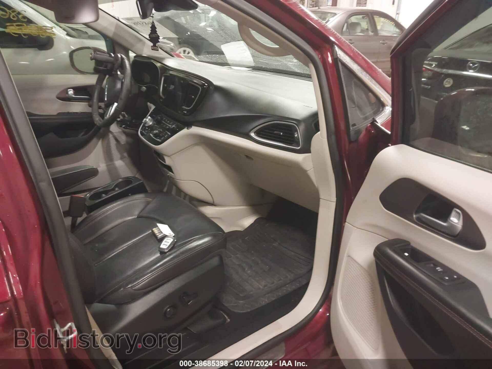 2018 CHRYSLER PACIFICA - VIN: 2C4RC1BG7JR269666 - Фото 5