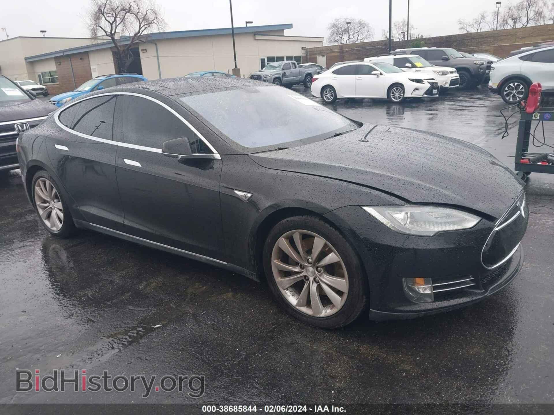 Фотография 5YJSA1H13EFP40174 - TESLA MODEL S 2014