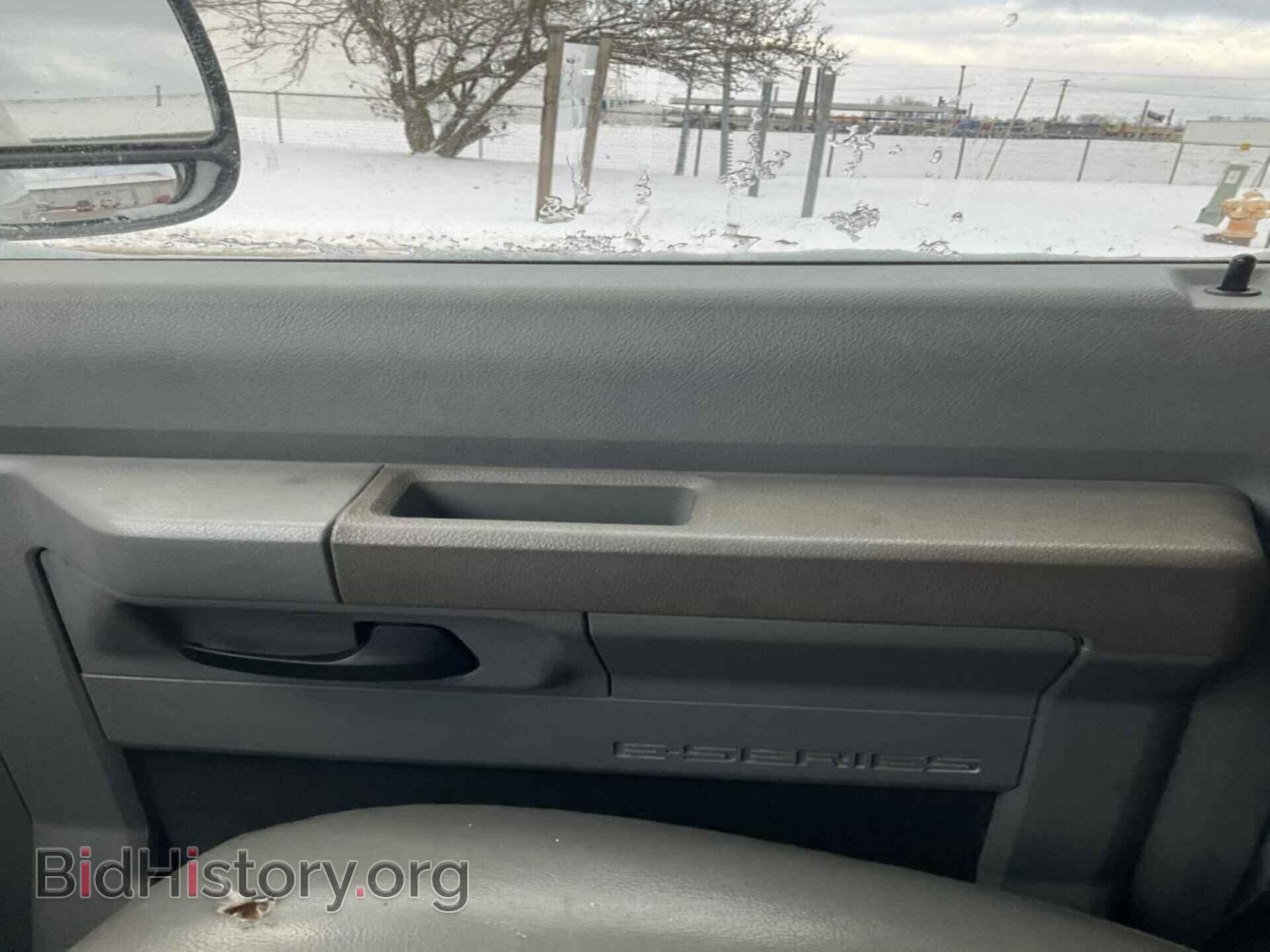 2011 FORD ECONOLINE - VIN: 1FTNE2EW8BDA06379 - Photo 11