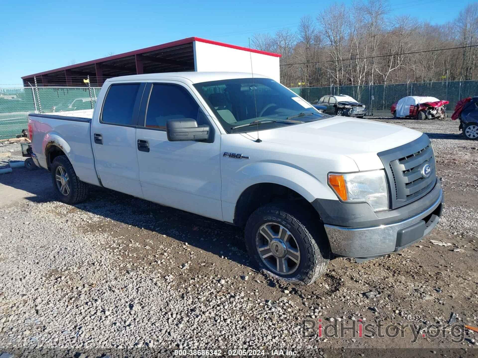 Photo 1FTFW1CF2BFB17724 - FORD F-150 2011