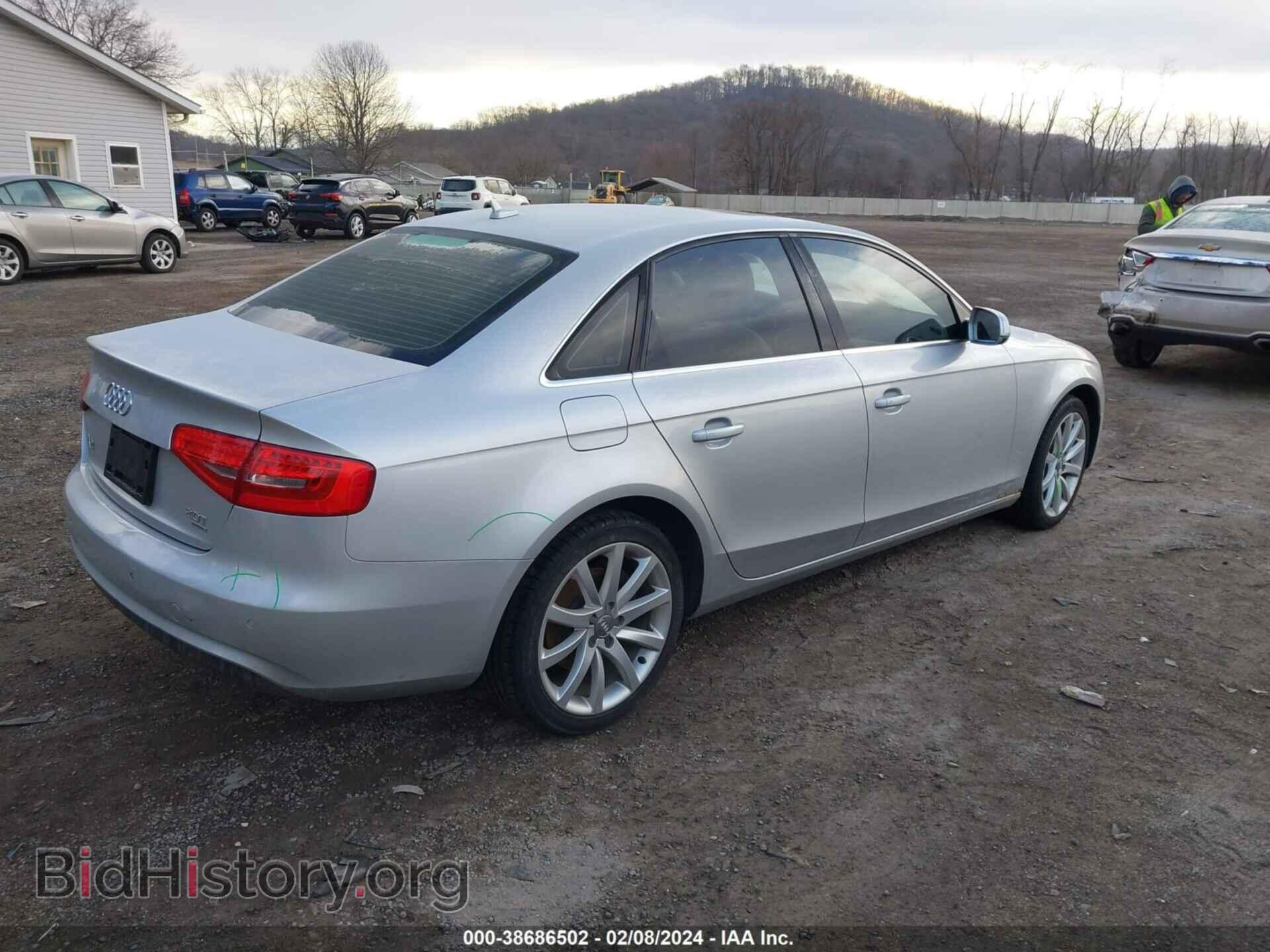 2013 AUDI A4 - VIN: WAUFFAFL9DA070402 - Фото 4