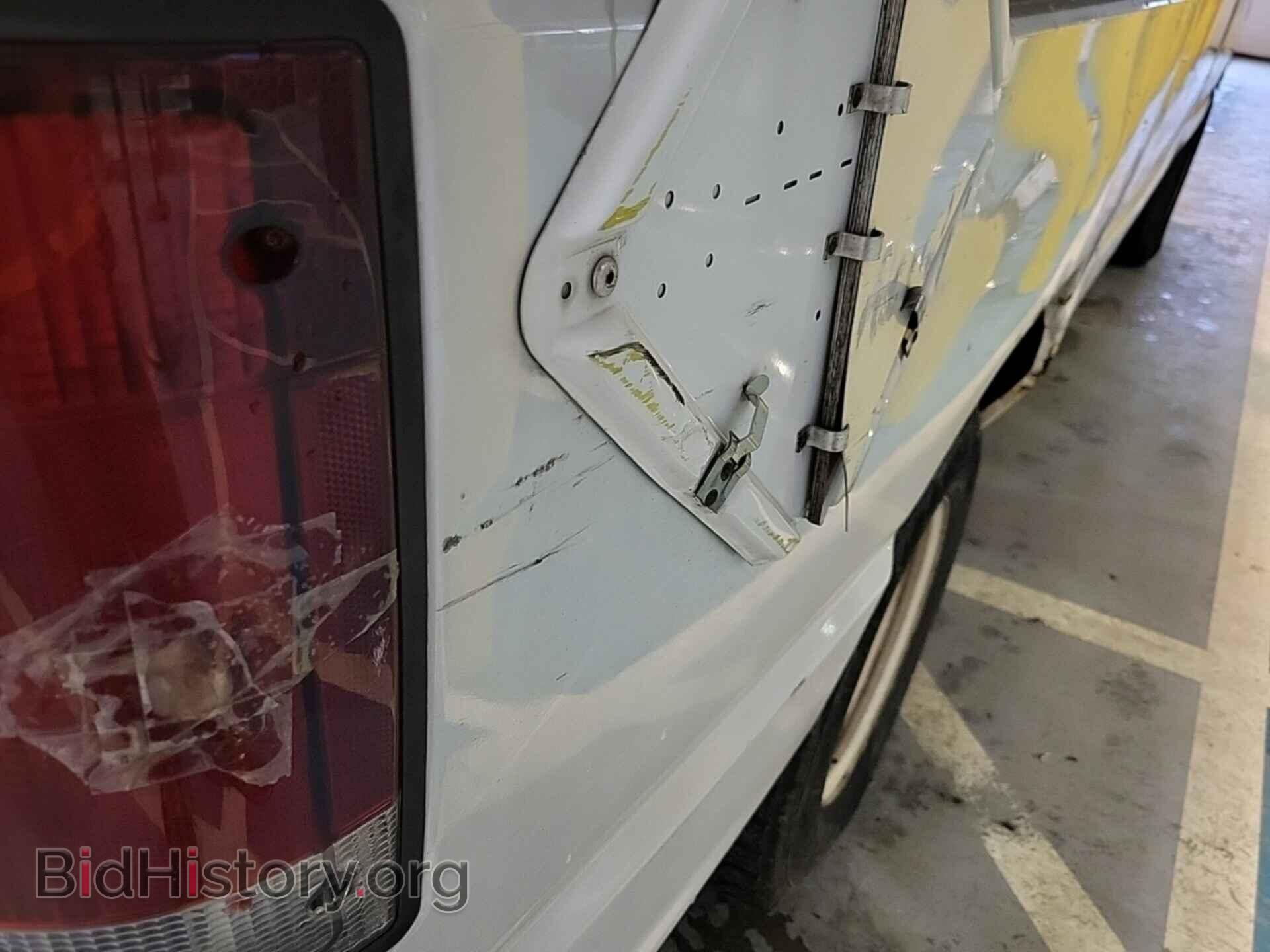 Photo 1FTNE1EW1ADA90747 - FORD E-150 2010