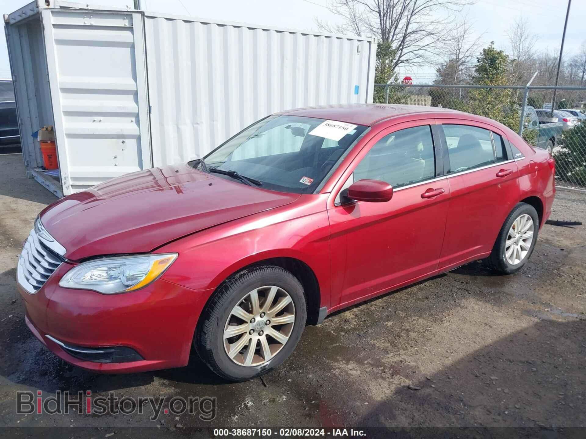 2013 CHRYSLER 200 - VIN: 1C3CCBBB0DN545143 - Фото 2