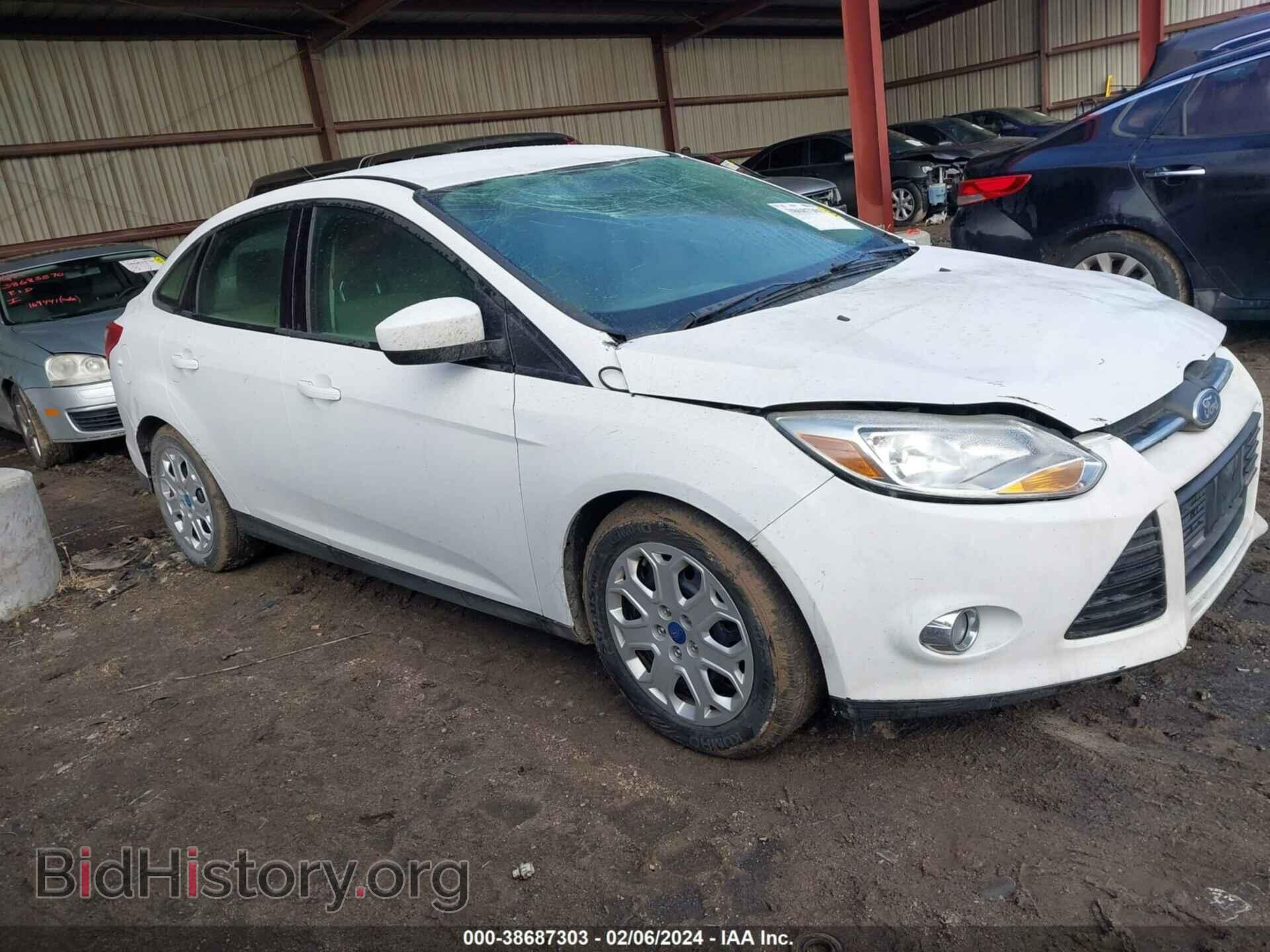Фотография 1FAHP3F22CL129990 - FORD FOCUS 2012