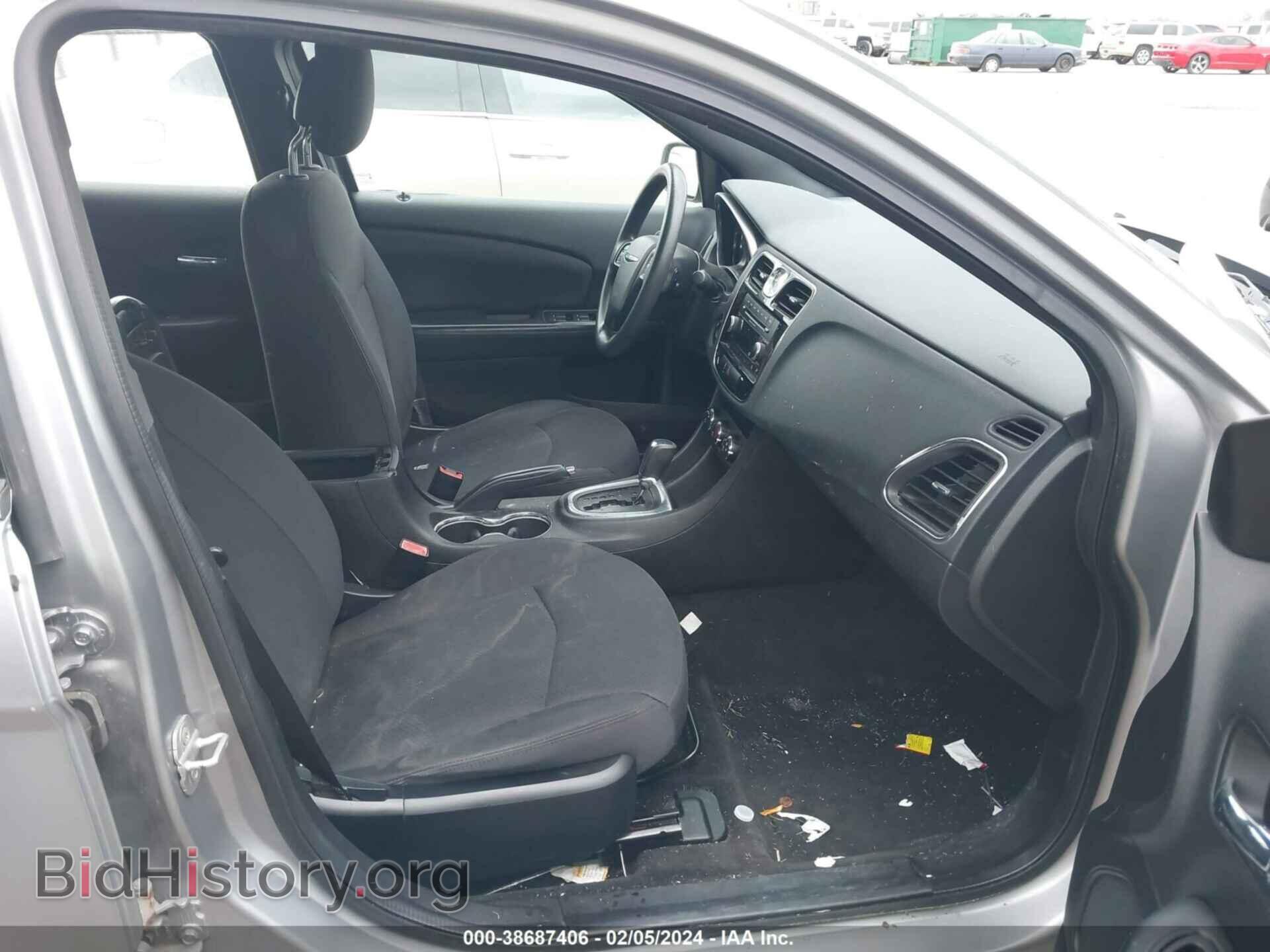 2013 CHRYSLER 200 - VIN: 1C3CCBAB2DN671134 - Фото 5