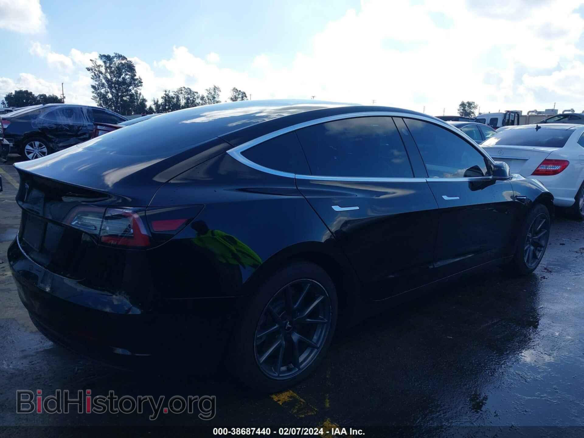 2019 TESLA MODEL 3 - VIN: 5YJ3E1EA1KF311995 - Фото 4