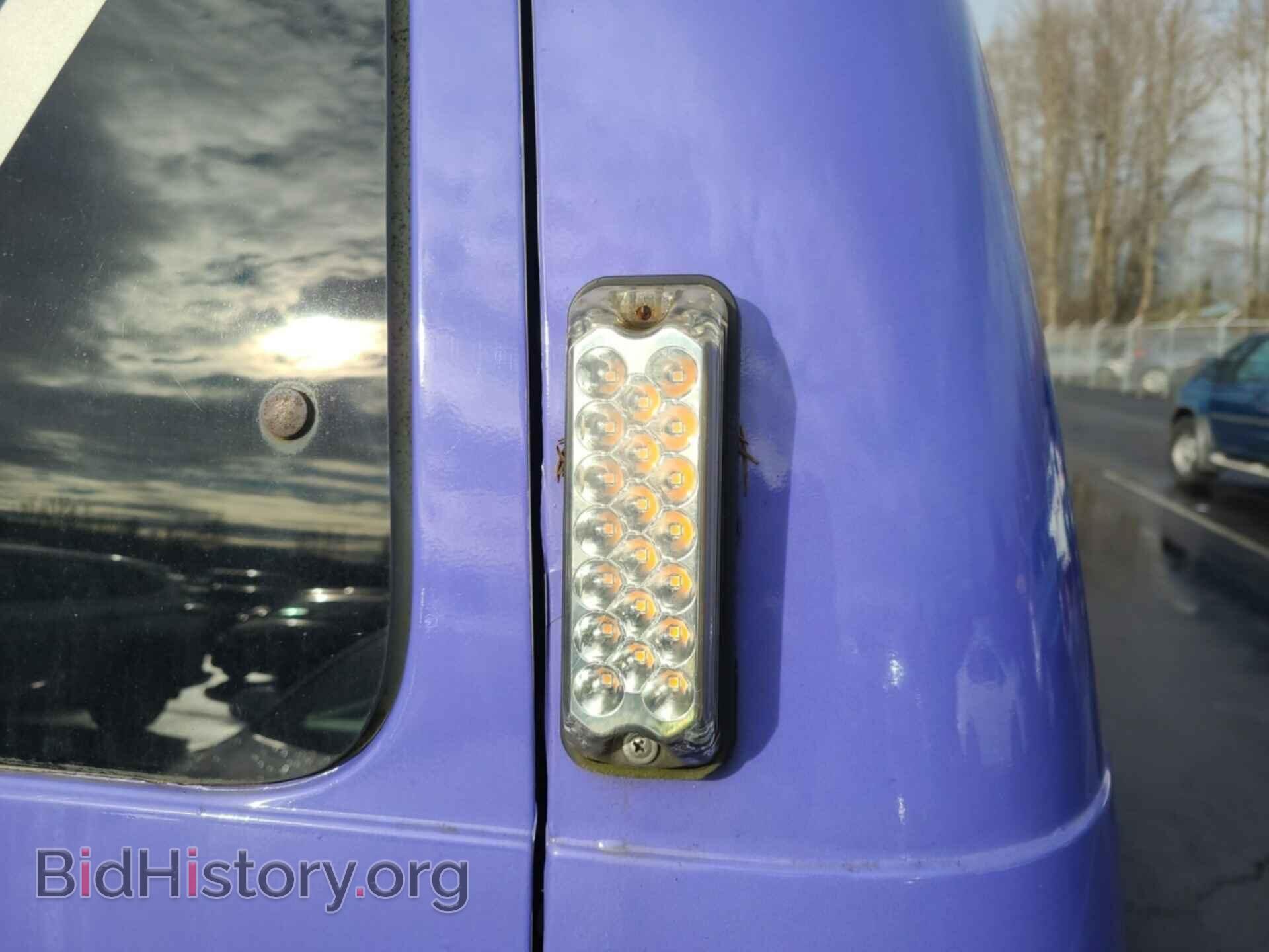 2011 FORD E-250 - VIN: 1FTNE2EL2BDB35319 - Photo 2