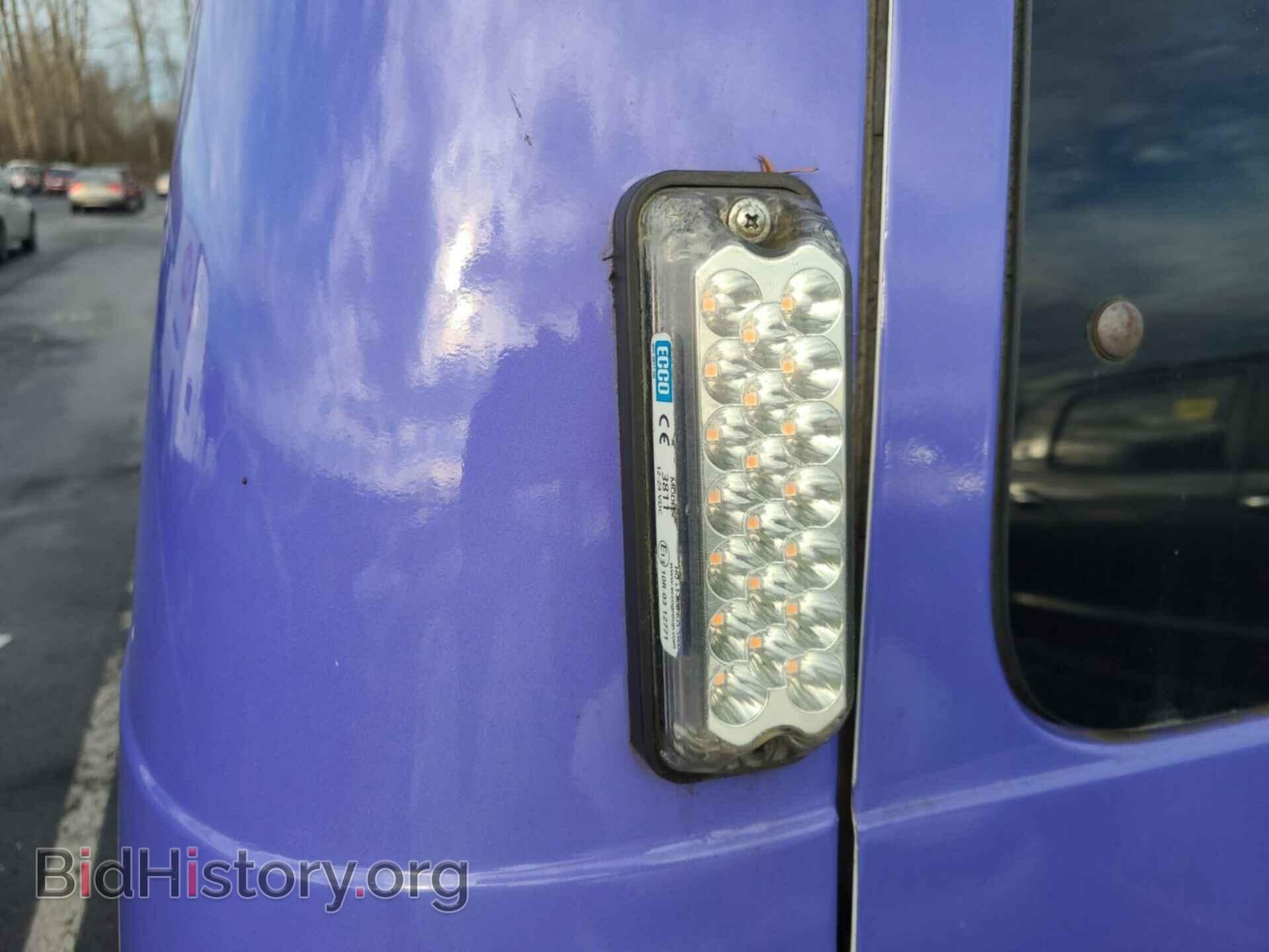 2011 FORD E-250 - VIN: 1FTNE2EL2BDB35319 - Photo 11