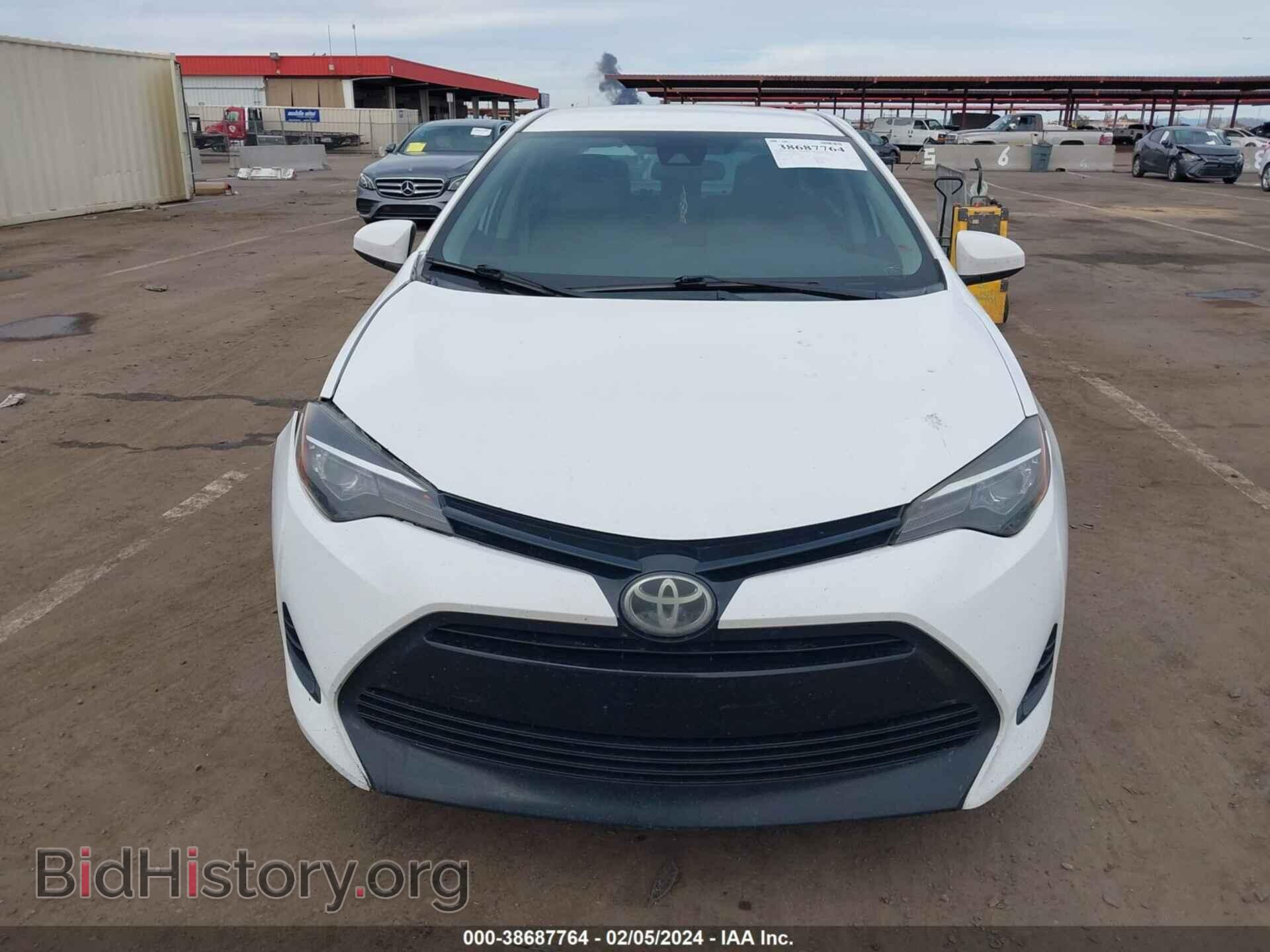 2017 TOYOTA COROLLA - VIN: 2T1BURHE7HC819610 - Фото 13
