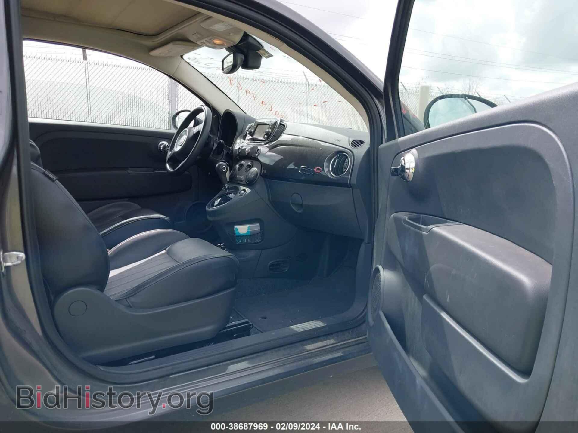 2017 FIAT 500C - VIN: 3C3CFFER4HT698217 - Photo 5