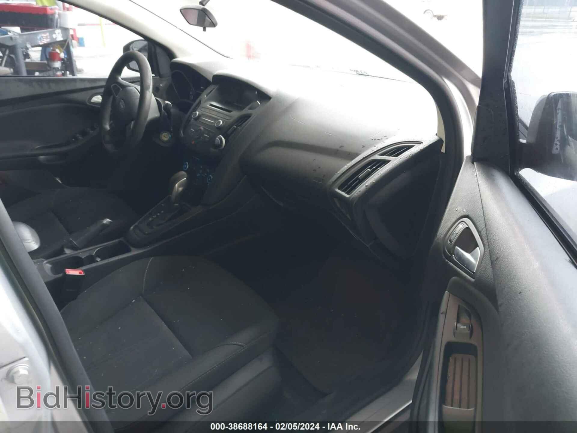 2017 FORD FOCUS - VIN: 1FADP3F29HL256290 - Photo 5