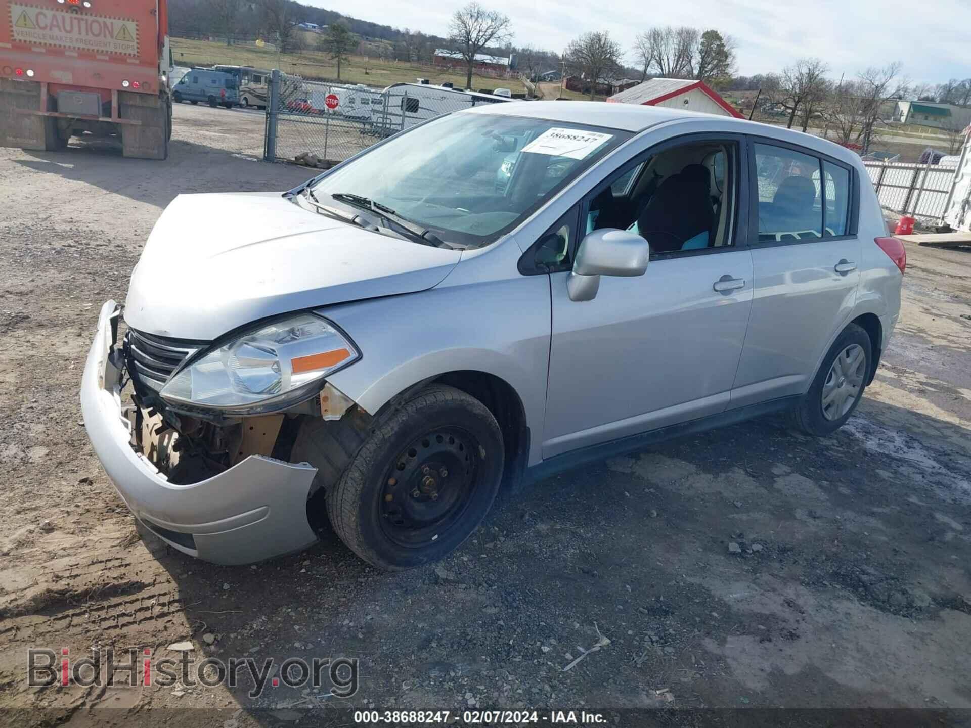 2011 NISSAN VERSA - VIN: 3N1BC1CP5BL392366 - Фото 2
