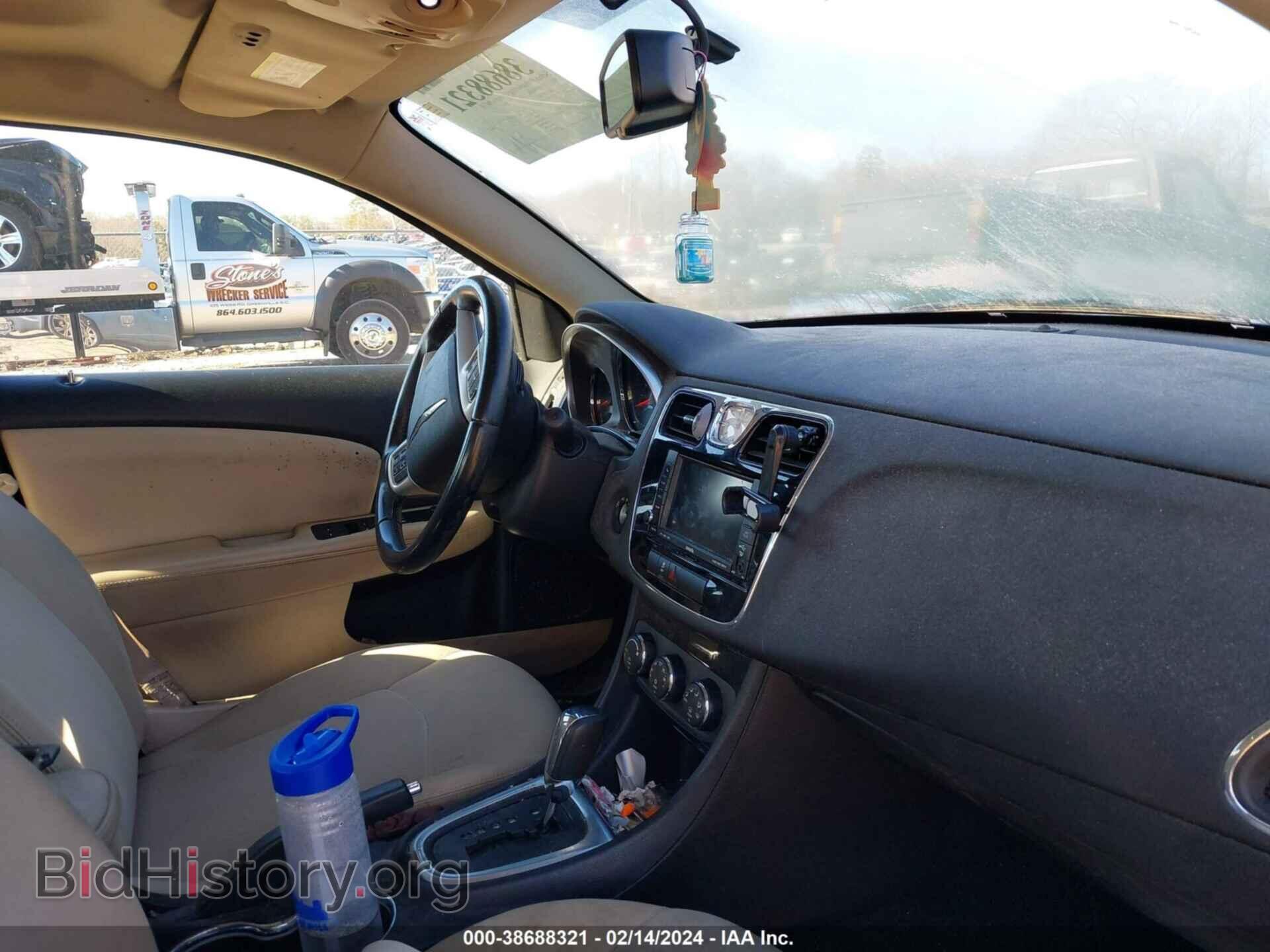 2011 CHRYSLER 200 - VIN: 1C3BC1FG1BN614625 - Фото 5