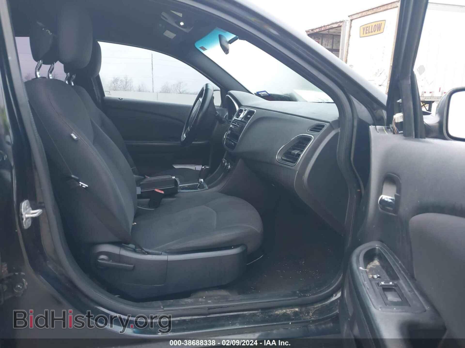2013 CHRYSLER 200 - VIN: 1C3CCBBB5DN743572 - Фото 5