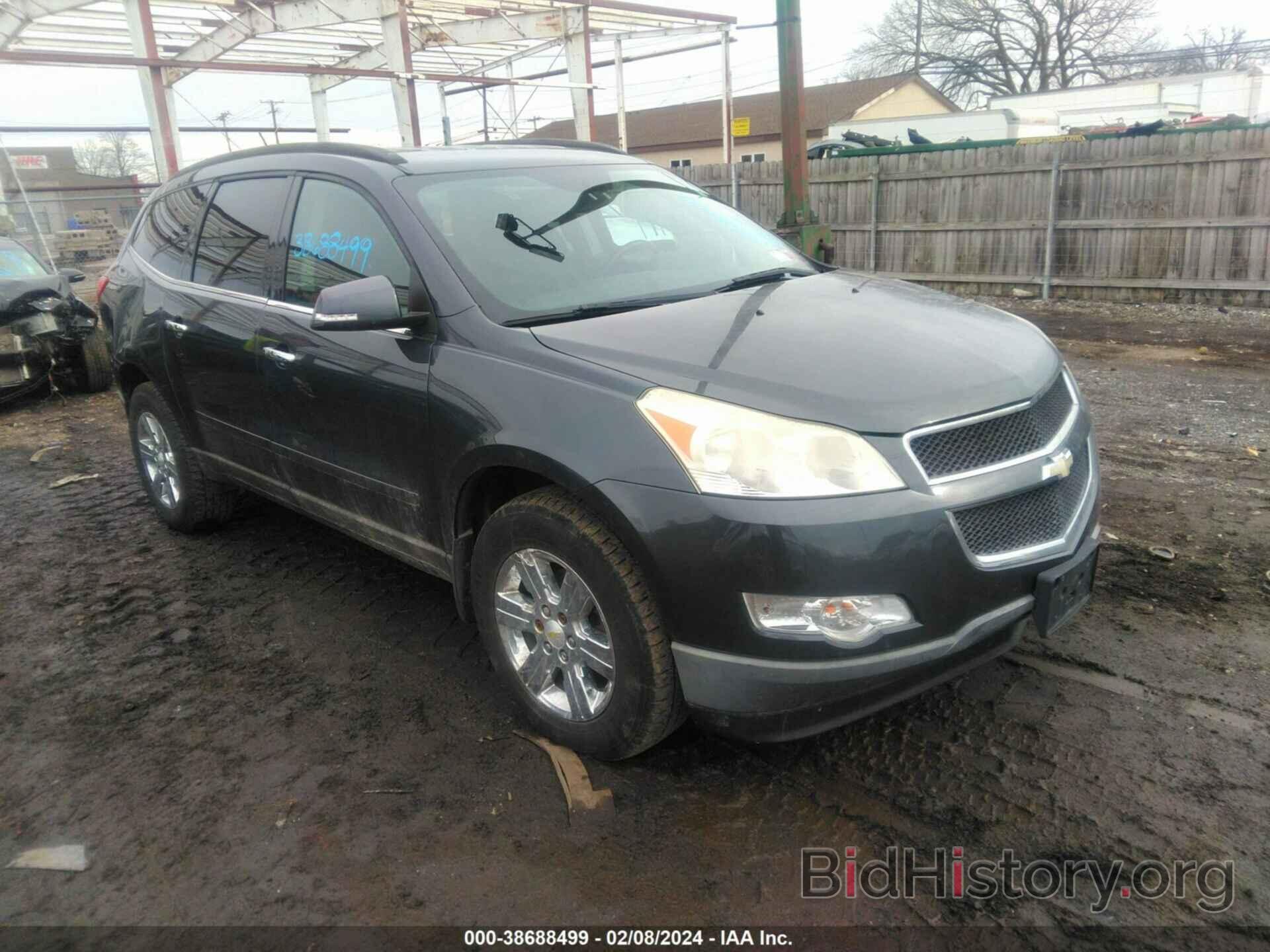 Photo 1GNKVGED2BJ129392 - CHEVROLET TRAVERSE 2011