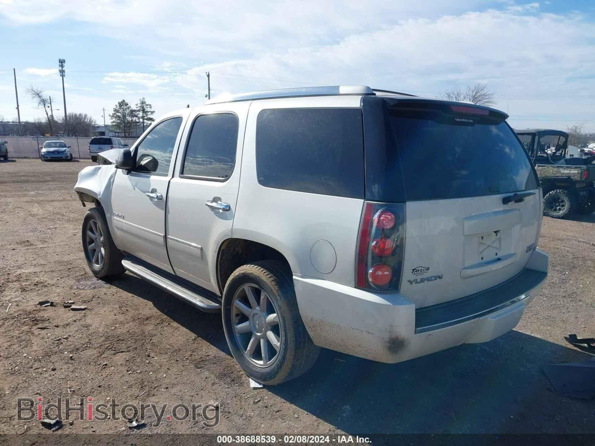 2014 GMC YUKON - VIN: 1GKS1EEF2ER159318 - Фото 3