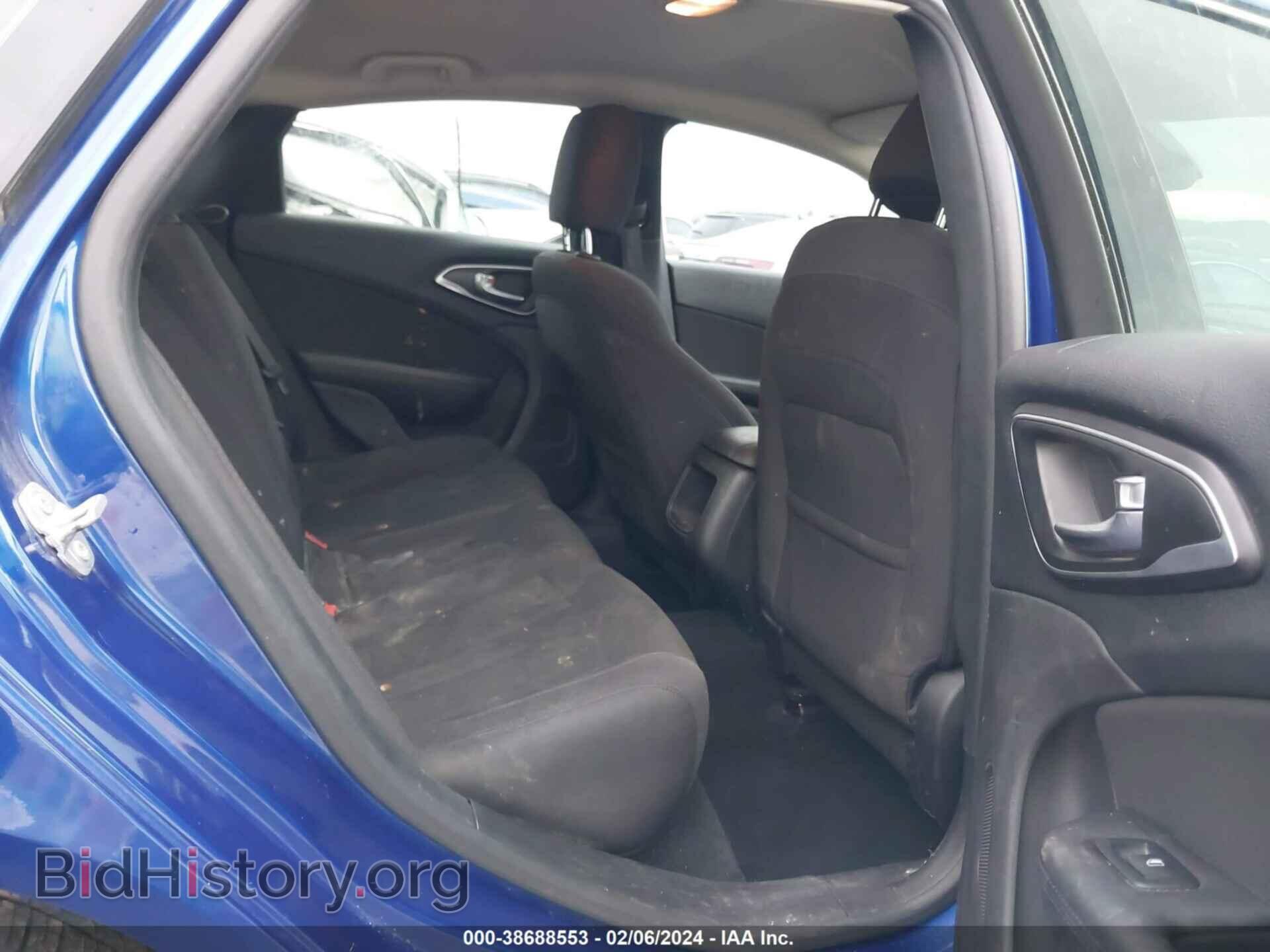 2016 CHRYSLER 200 - VIN: 1C3CCCAB4GN141774 - Фото 8