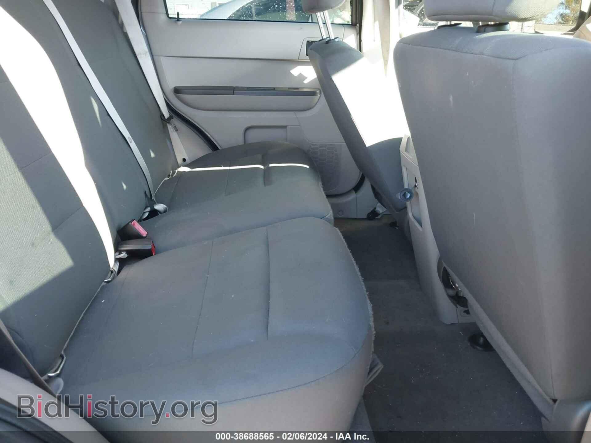 2012 FORD ESCAPE - VIN: 1FMCU9C71CKA10040 - Фото 8