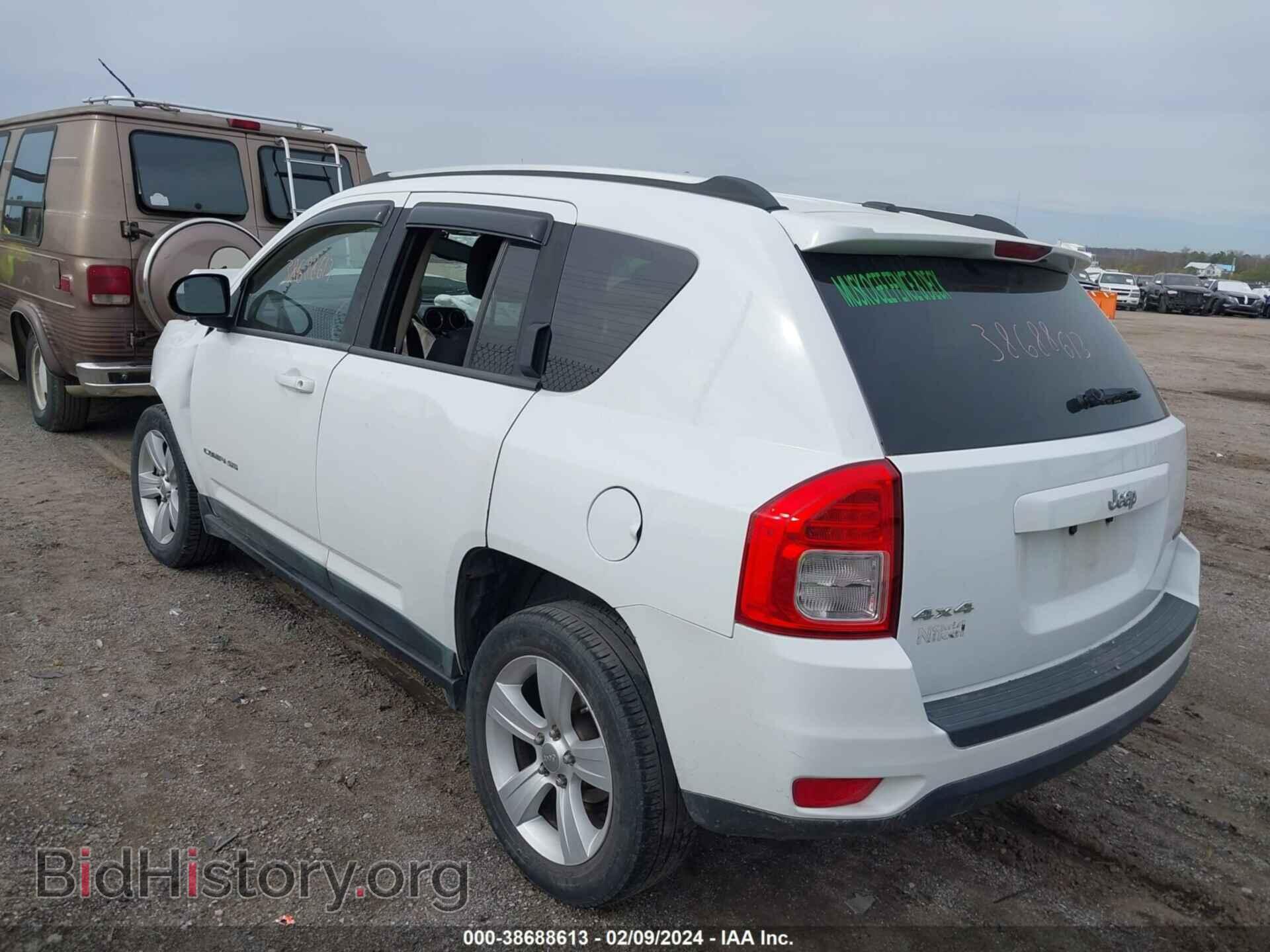2011 JEEP COMPASS - VIN: 1J4NF1FB0BD240271 - Фото 3