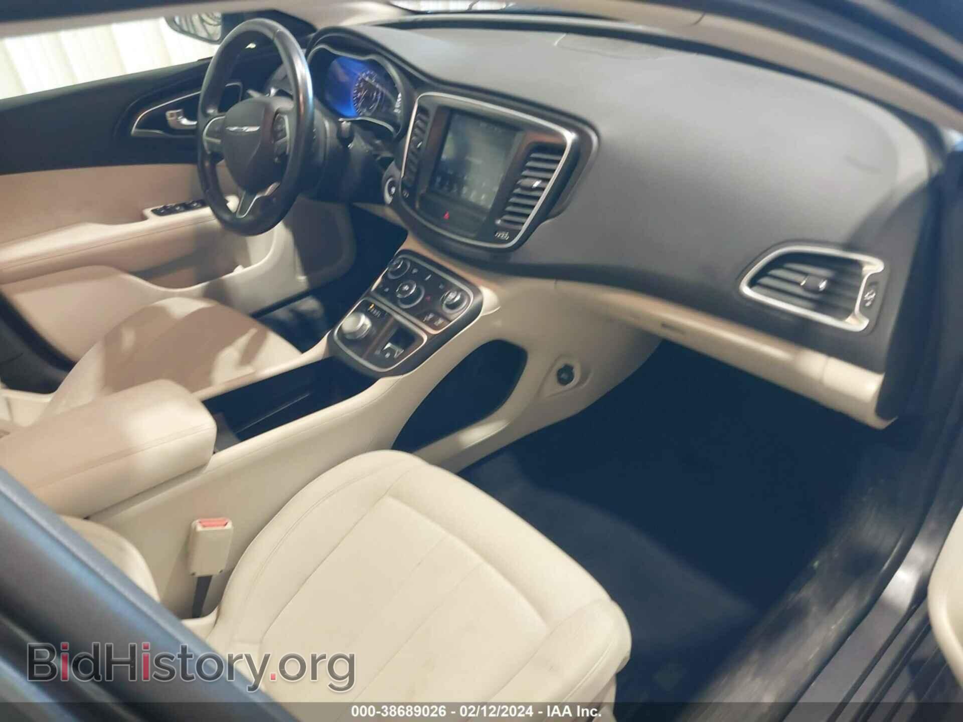 2015 CHRYSLER 200 - VIN: 1C3CCCAB3FN686654 - Фото 5
