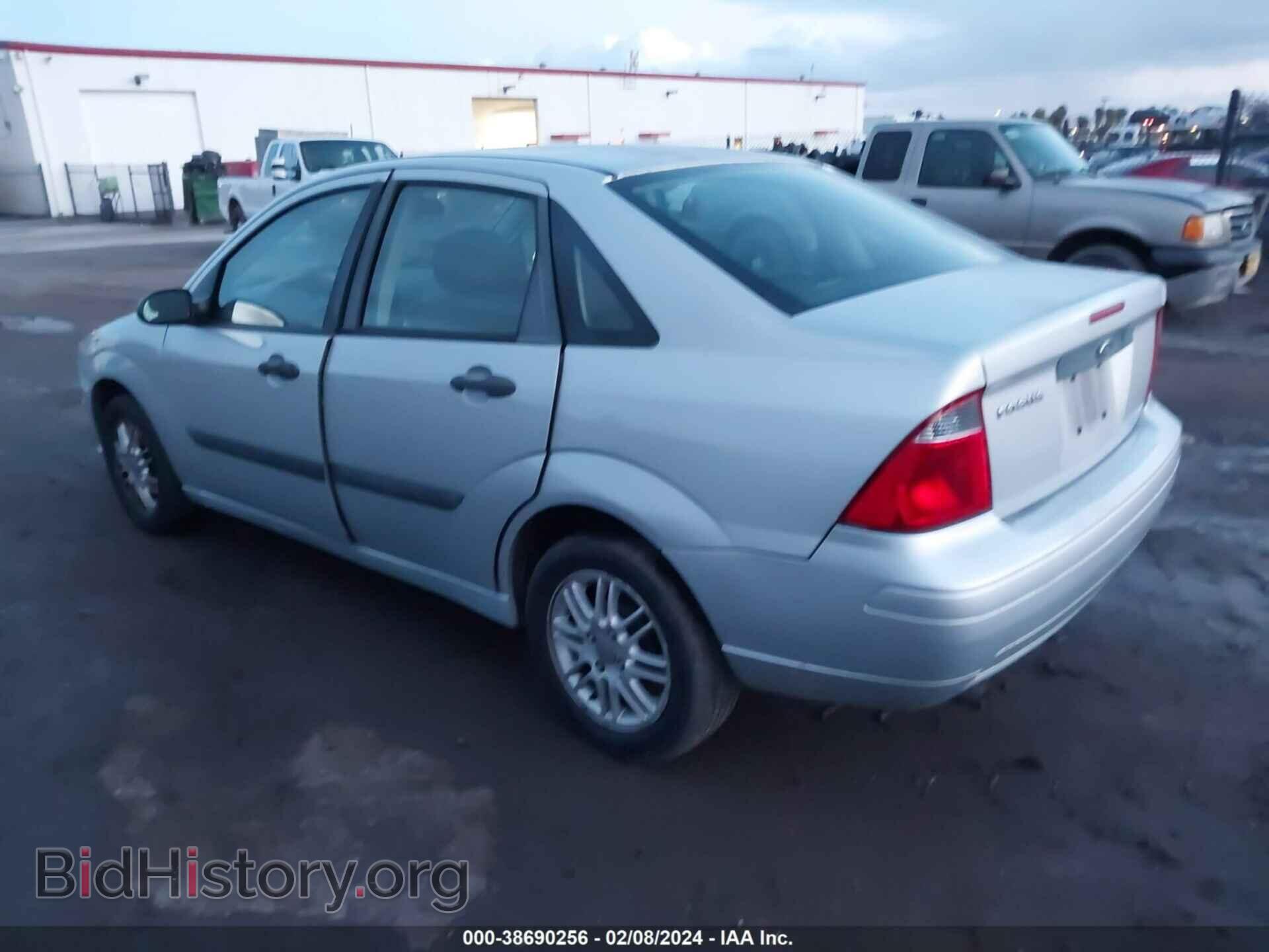 2007 FORD FOCUS - VIN: 1FAHP34N07W235534 - Фото 3