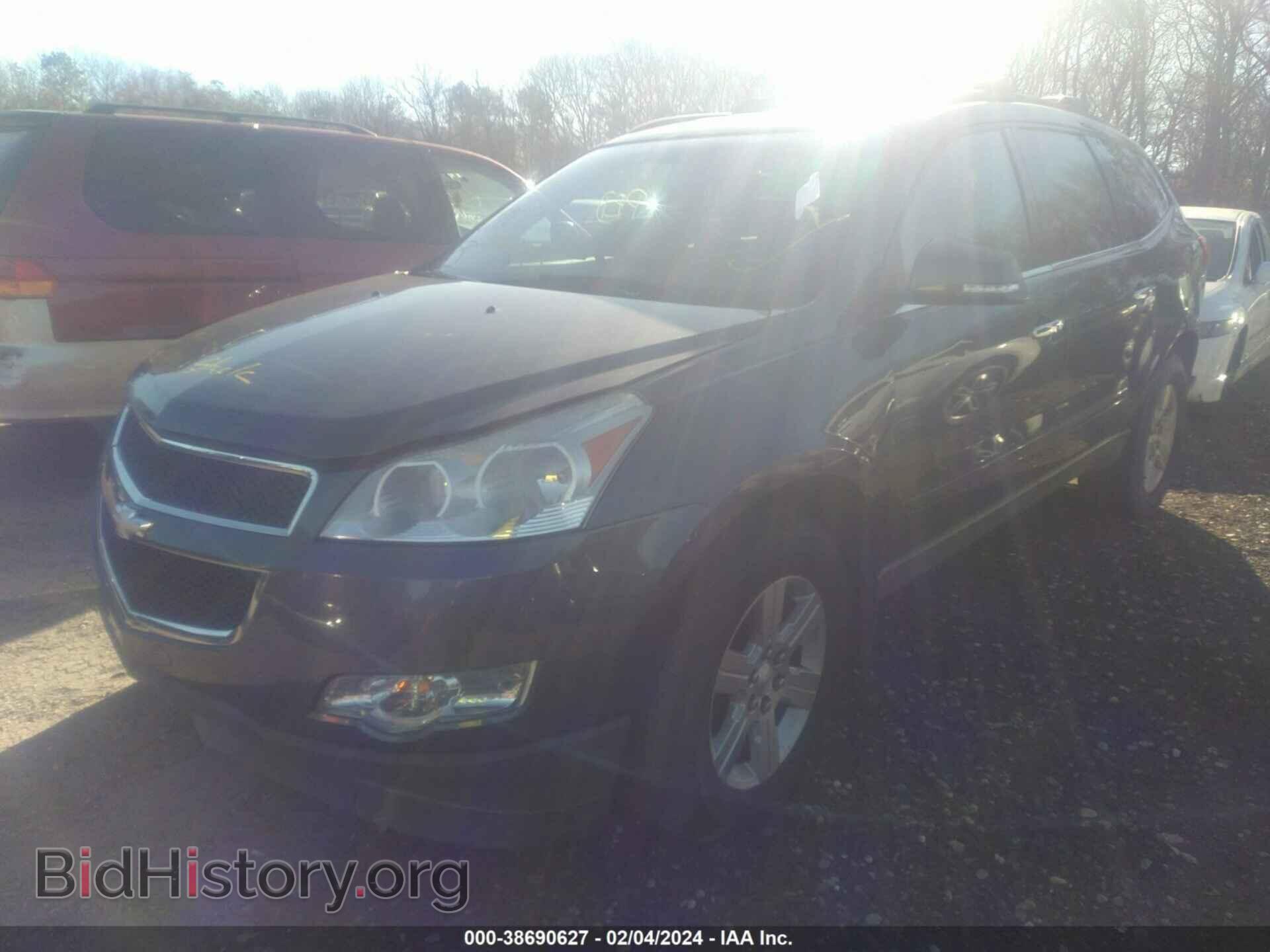 2012 CHEVROLET TRAVERSE - VIN: 1GNKVGED0CJ345551 - Фото 2