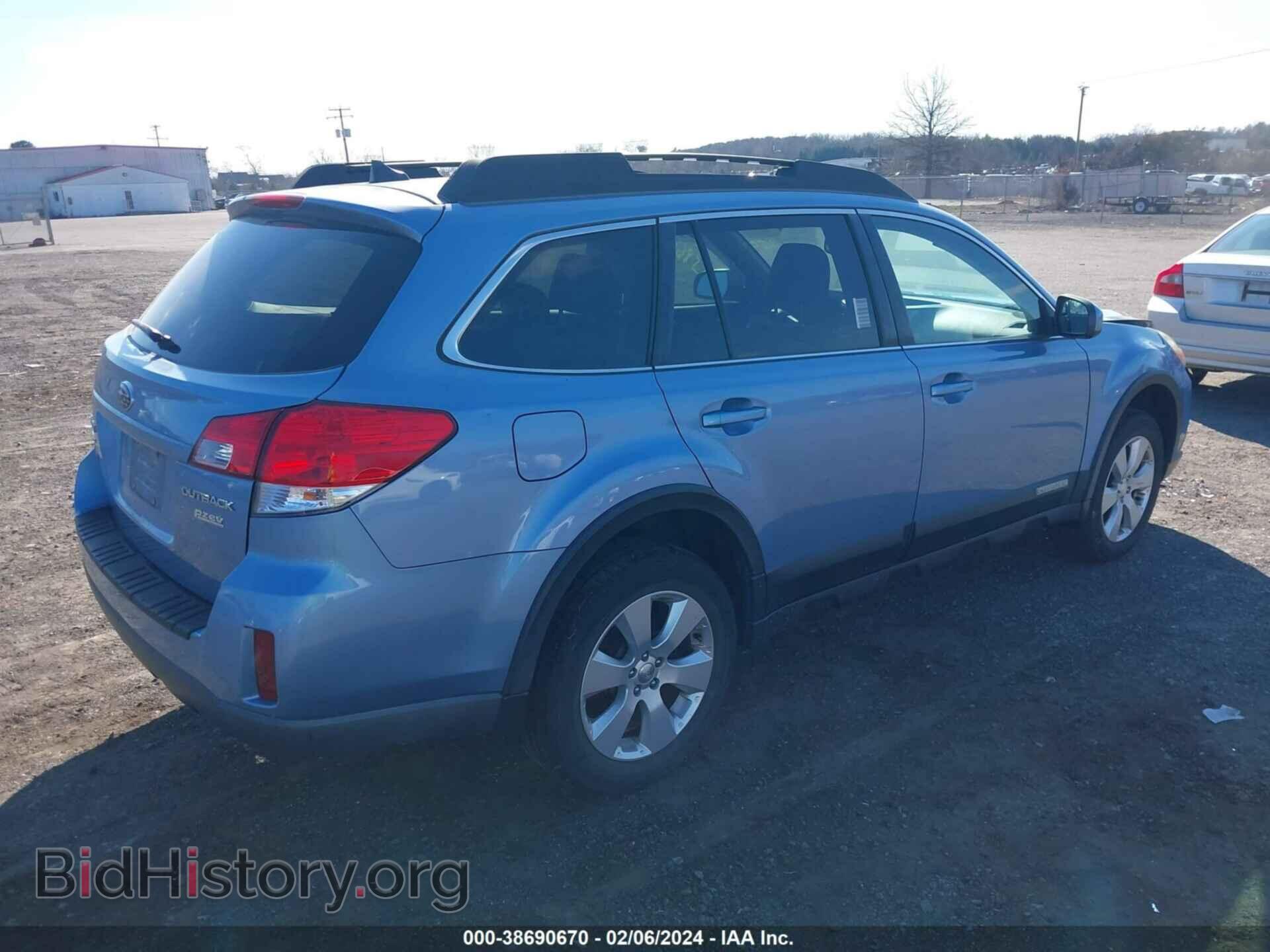 2011 SUBARU OUTBACK - VIN: 4S4BRBLC0B3399926 - Фото 4