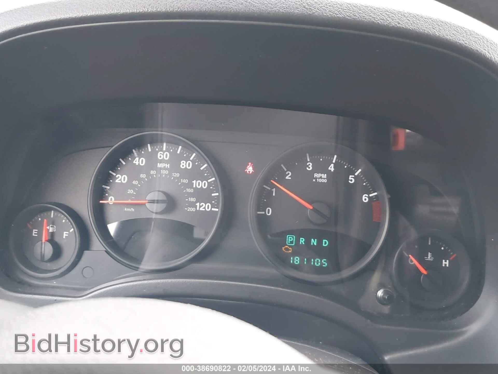 2011 JEEP COMPASS - VIN: 1J4NF1FB5BD234742 - Photo 7