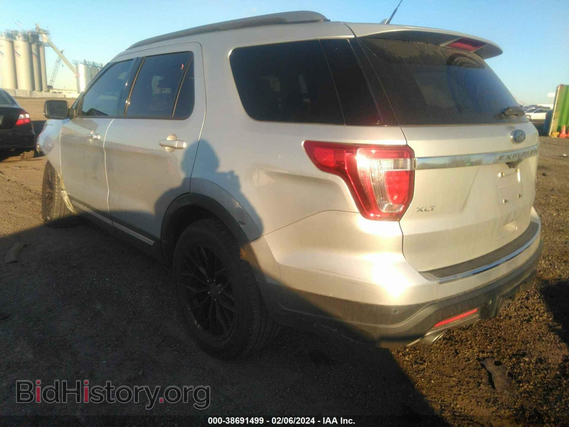 2018 FORD EXPLORER - VIN: 1FM5K8D86JGB69877 - Фото 3