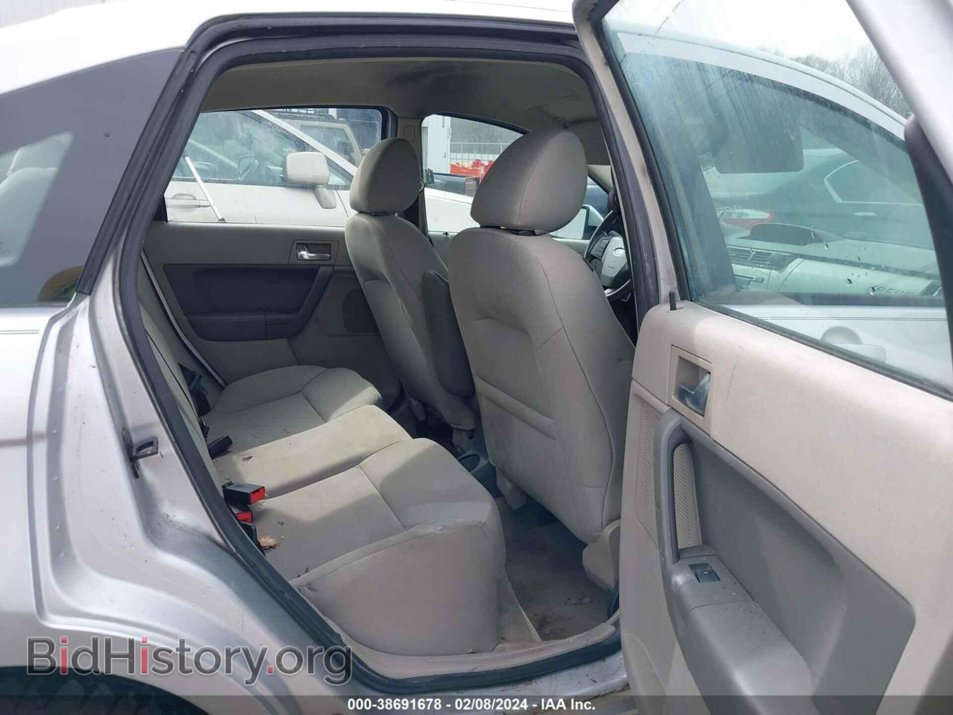 2010 FORD FOCUS - VIN: 1FAHP3GN0AW125053 - Фото 8