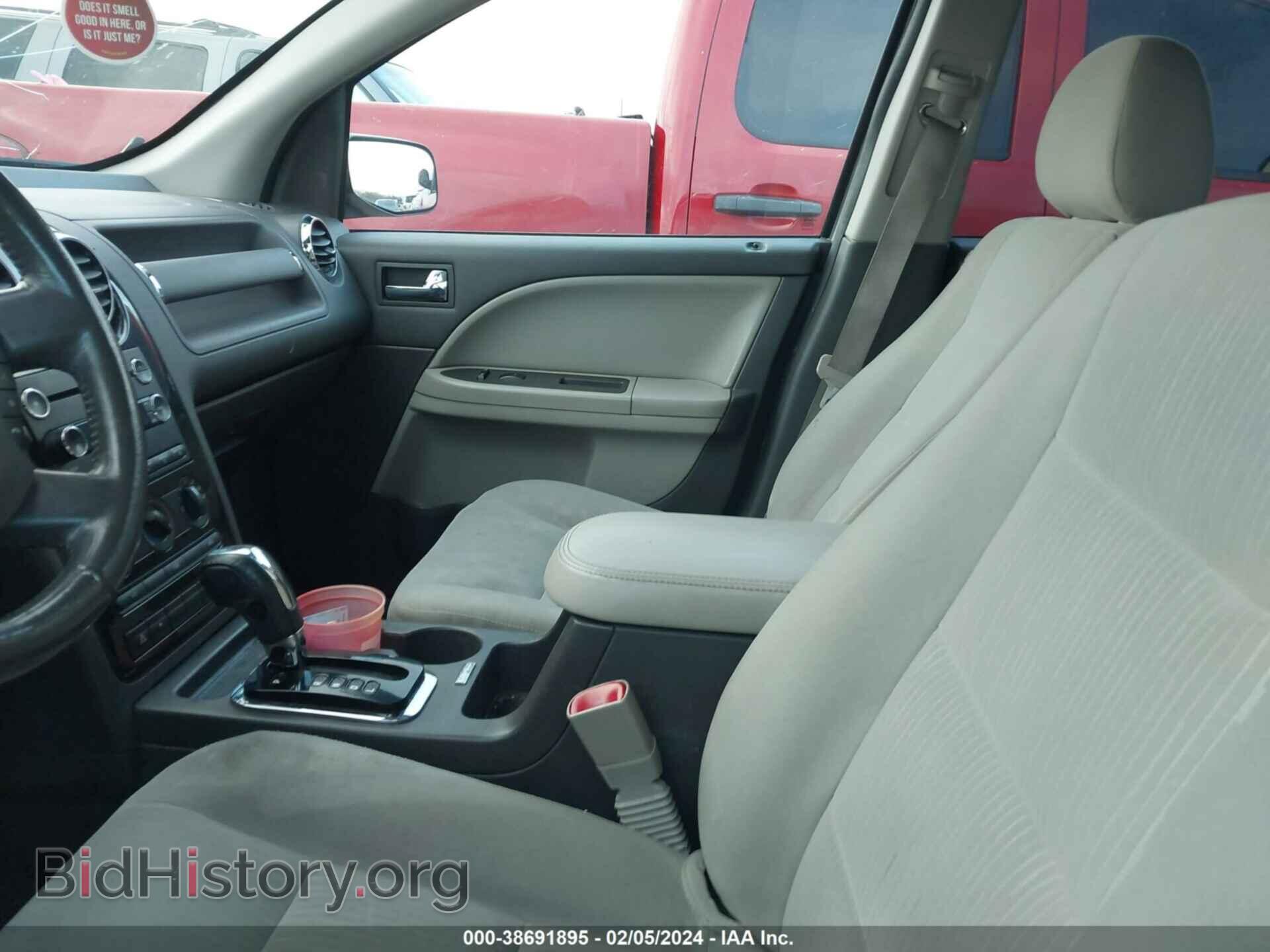 2008 FORD TAURUS X - VIN: 1FMDK05W58GA31784 - Фото 9