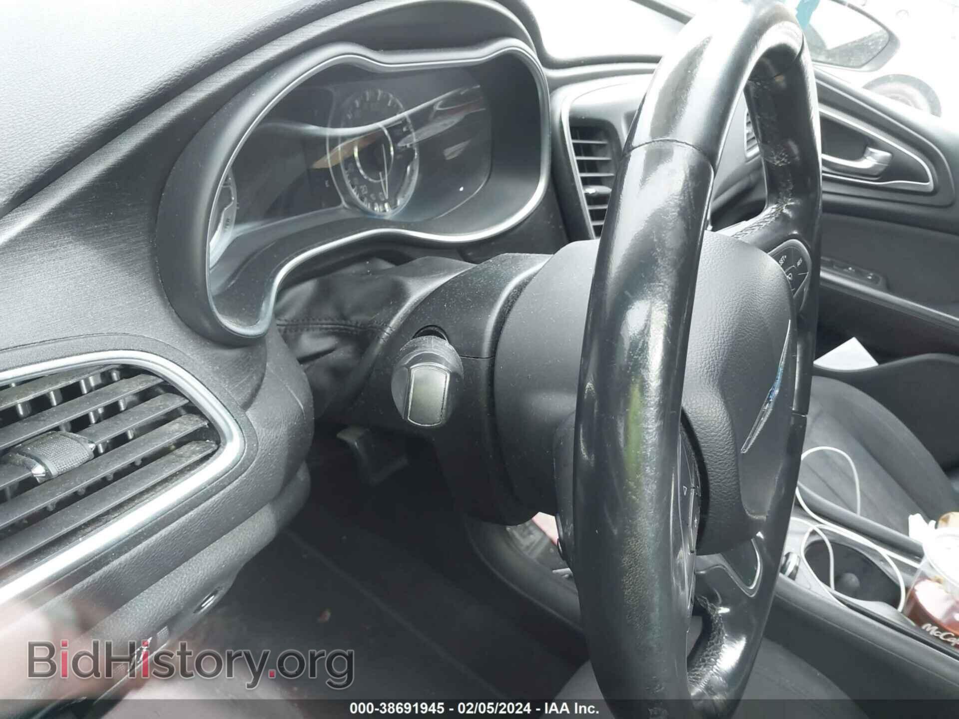 2015 CHRYSLER 200 - VIN: 1C3CCCAB7FN712690 - Фото 7