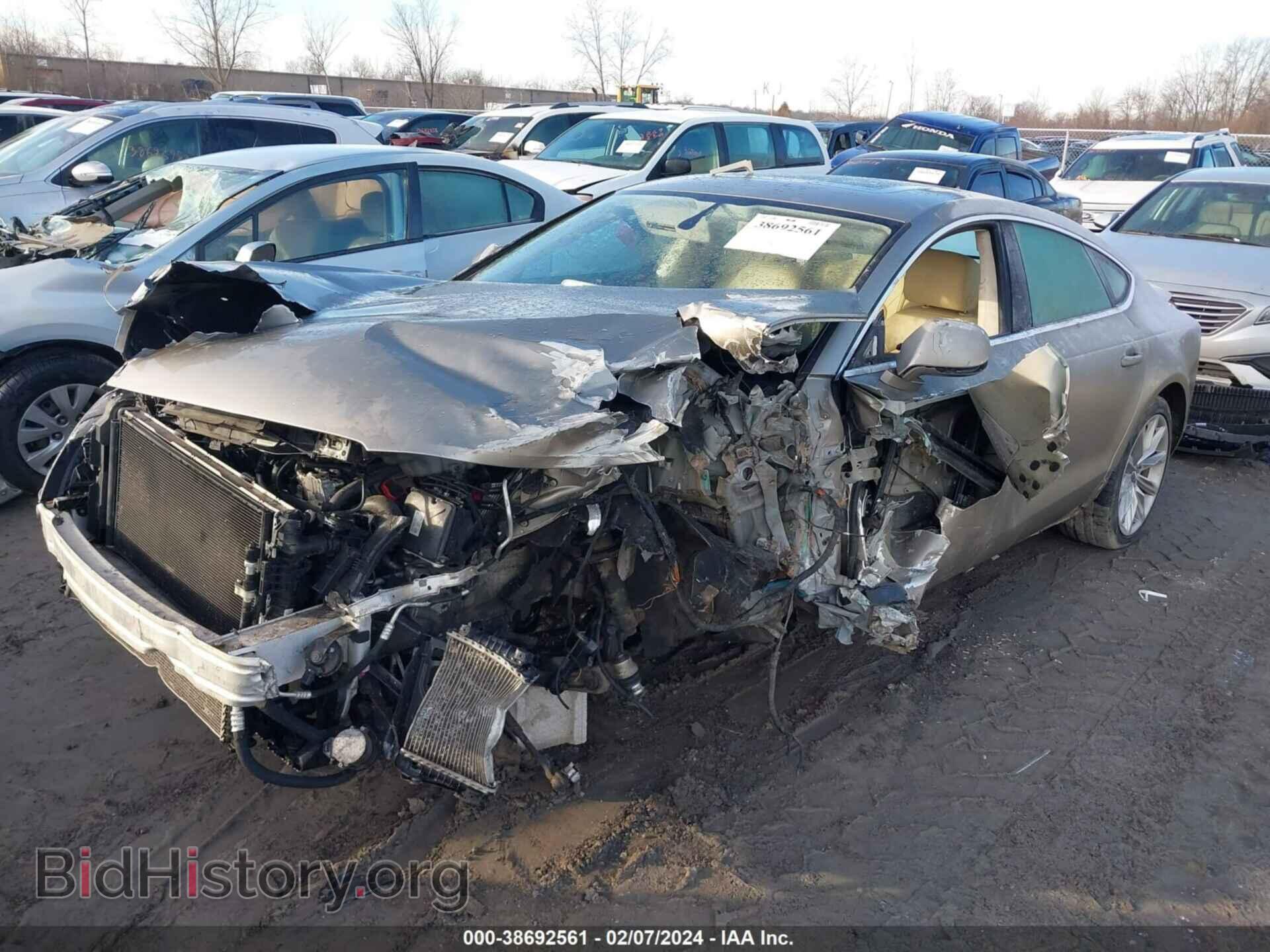 2012 AUDI A7 - VIN: WAUSGAFC1CN019690 - Фото 6