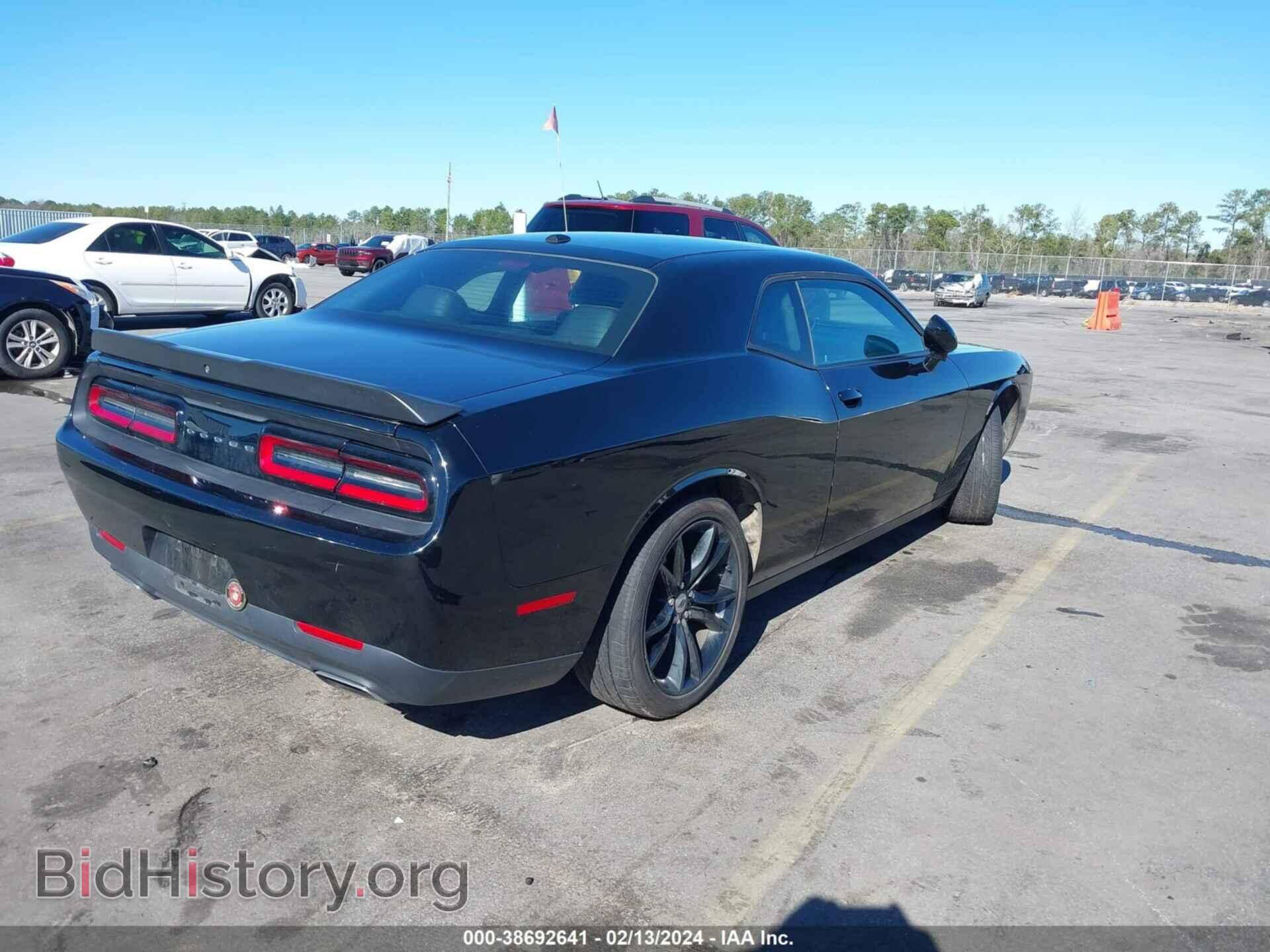 2018 DODGE CHALLENGER - VIN: 2C3CDZAG6JH131372 - Фото 4